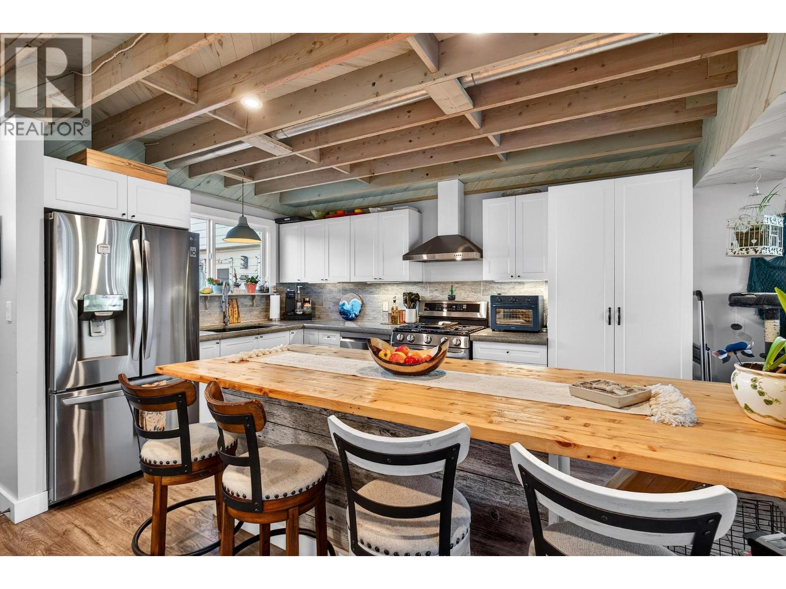 170 Davie Road Unit# 4, Kelowna, British Columbia  V1X 3Y7 - Photo 2 - 10379685
