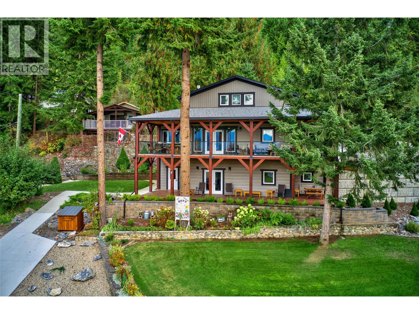 2770 Perris Road, Blind Bay, British Columbia  V0E 1H1 - Photo 1 - 10378080