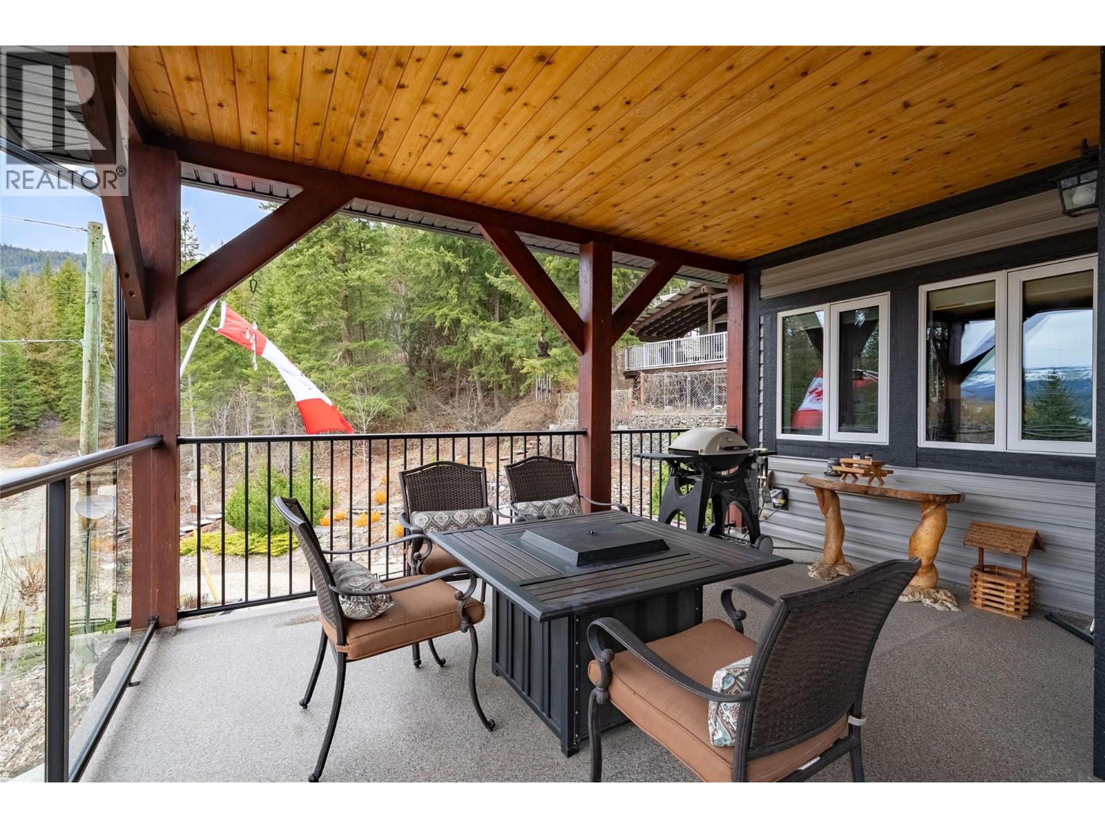 2770 Perris Road, Blind Bay, British Columbia  V0E 1H1 - Photo 10 - 10378080