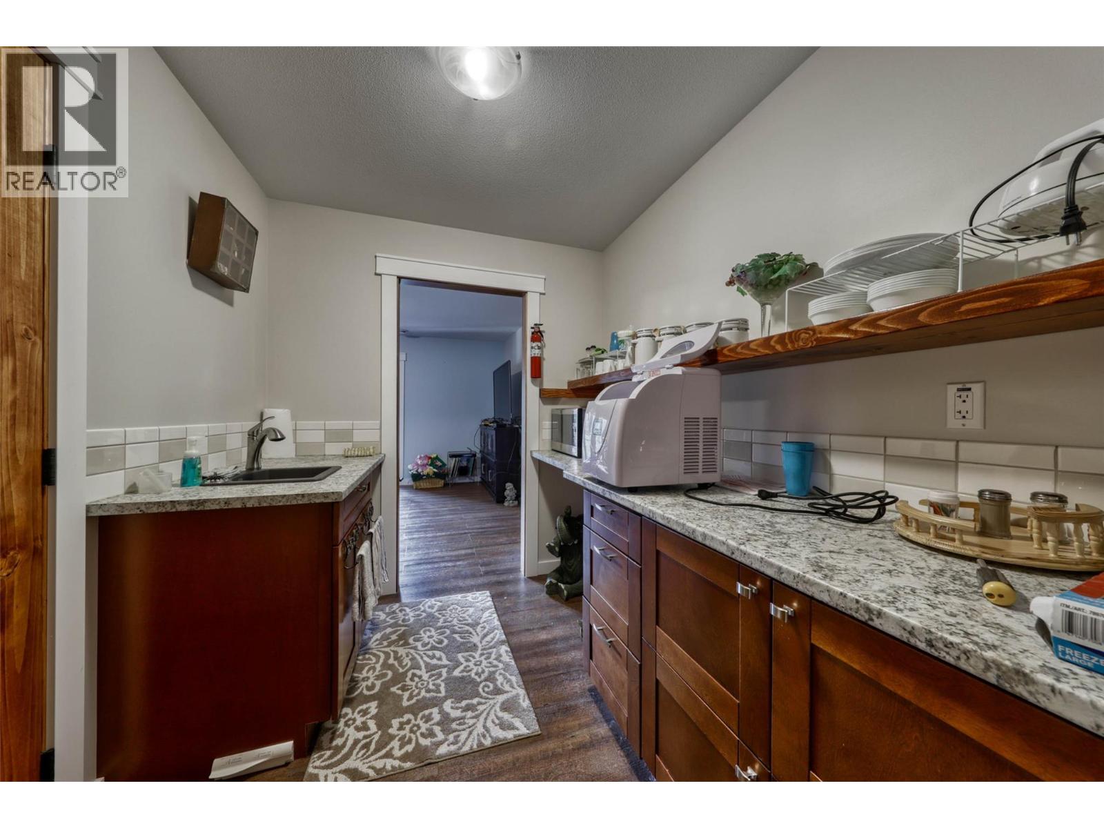 2770 Perris Road, Blind Bay, British Columbia  V0E 1H1 - Photo 19 - 10378080
