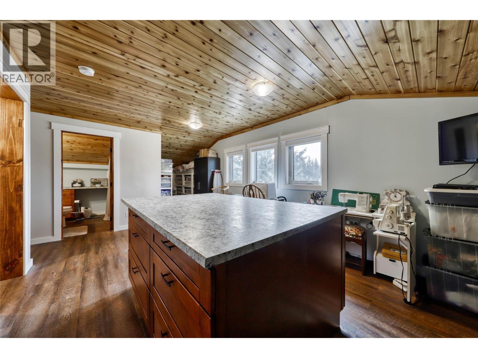 2770 Perris Road, Blind Bay, British Columbia  V0E 1H1 - Photo 22 - 10378080