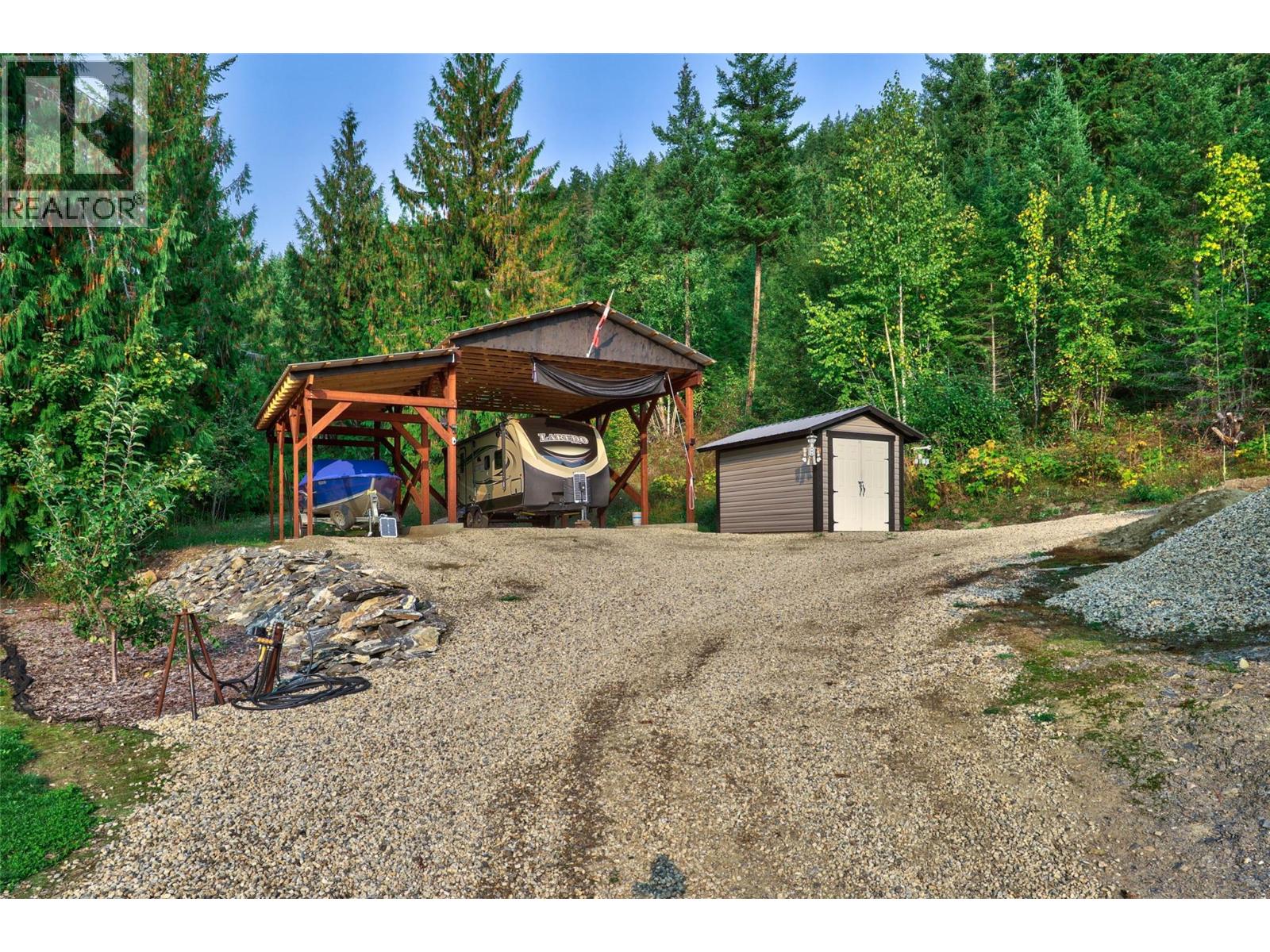 2770 Perris Road, Blind Bay, British Columbia  V0E 1H1 - Photo 29 - 10378080