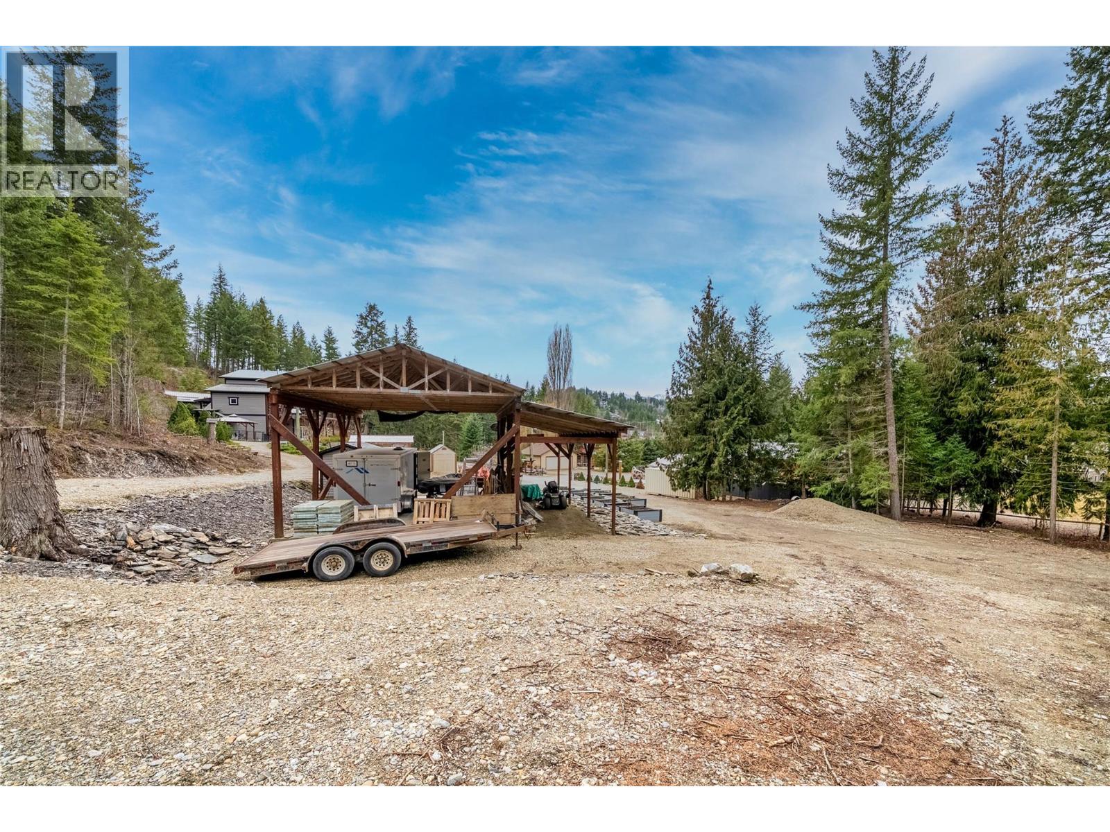 2770 Perris Road, Blind Bay, British Columbia  V0E 1H1 - Photo 32 - 10378080