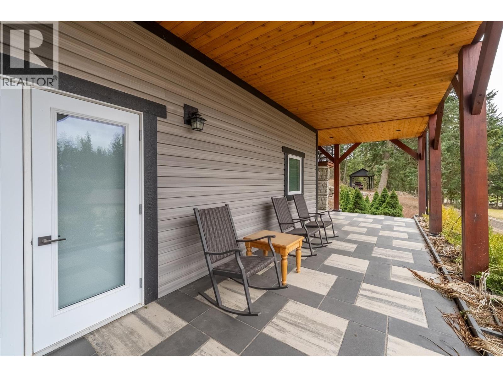 2770 Perris Road, Blind Bay, British Columbia  V0E 1H1 - Photo 41 - 10378080
