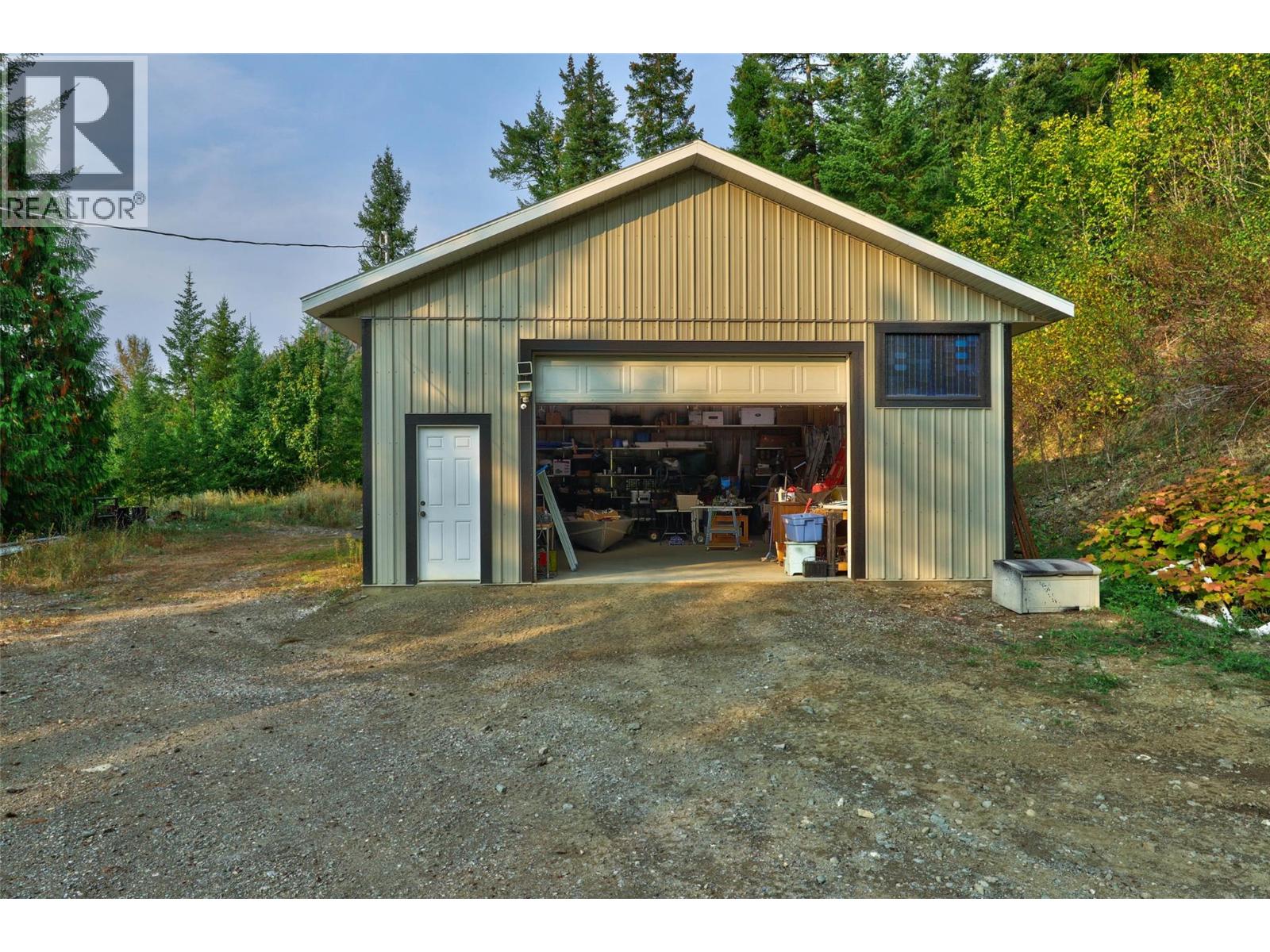 2770 Perris Road, Blind Bay, British Columbia  V0E 1H1 - Photo 65 - 10378080