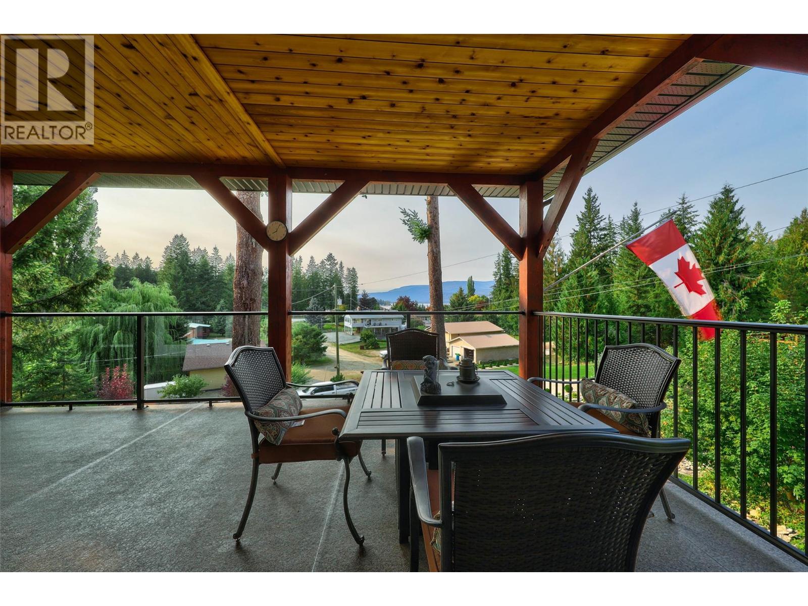2770 Perris Road, Blind Bay, British Columbia  V0E 1H1 - Photo 9 - 10378080