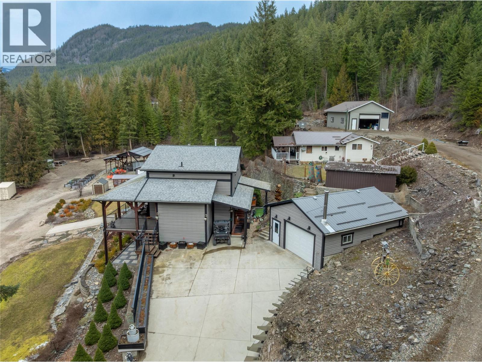 2770 Perris Road, Blind Bay, British Columbia  V0E 1H1 - Photo 91 - 10378080