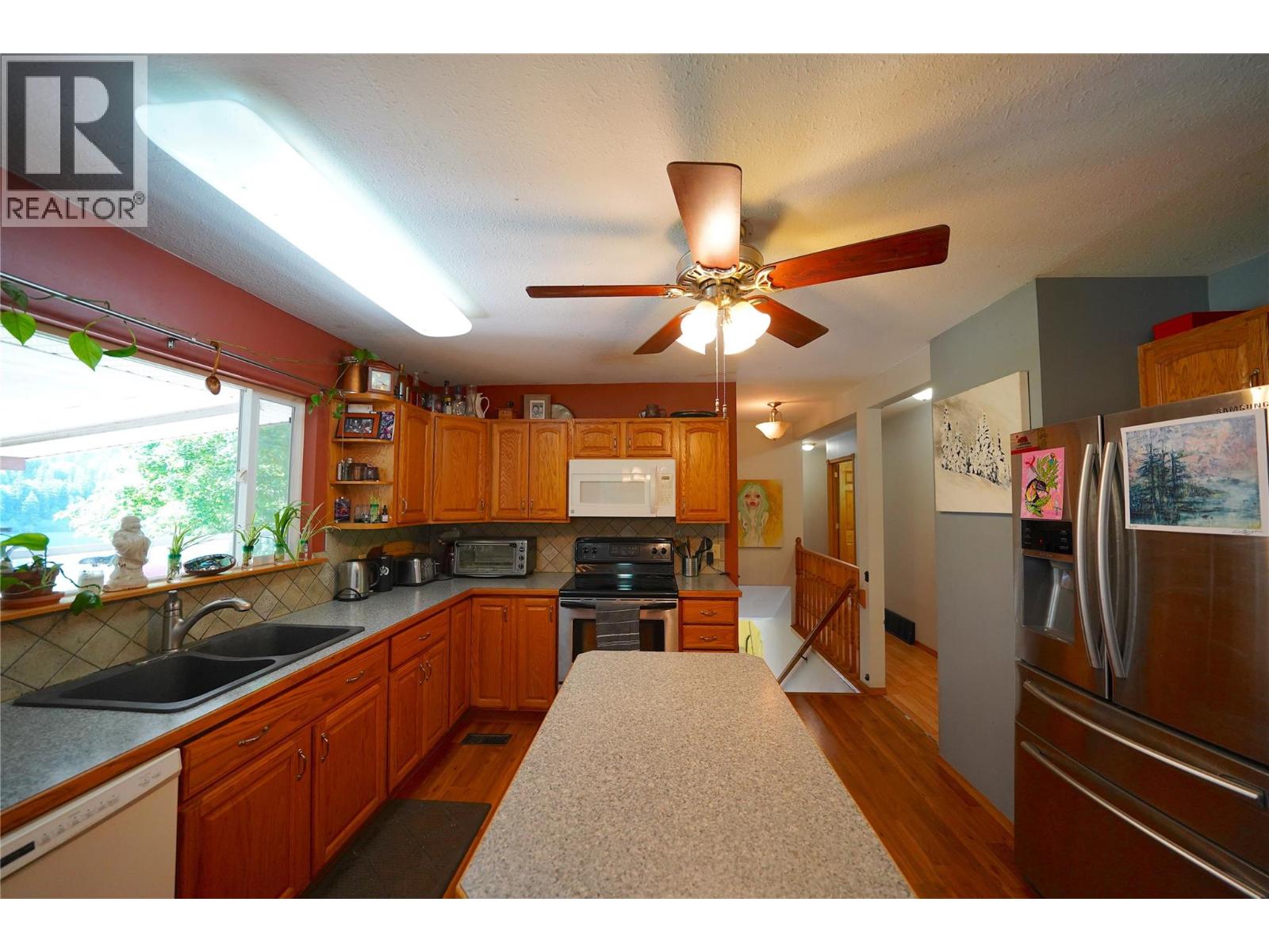 1062 Scamp Road, Castlegar, British Columbia  V1N 4R3 - Photo 49 - 10379543