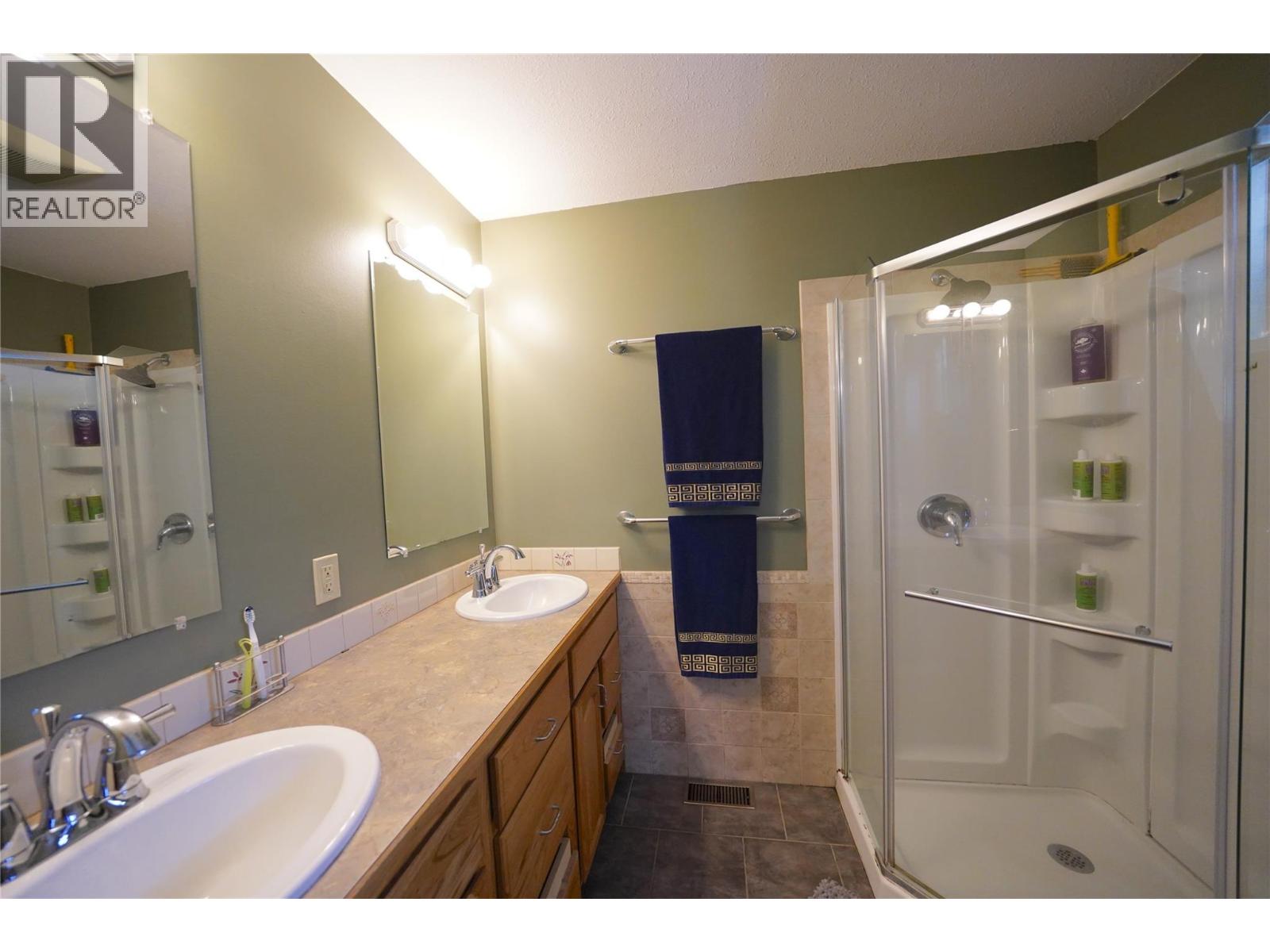 1062 Scamp Road, Castlegar, British Columbia  V1N 4R3 - Photo 65 - 10379543