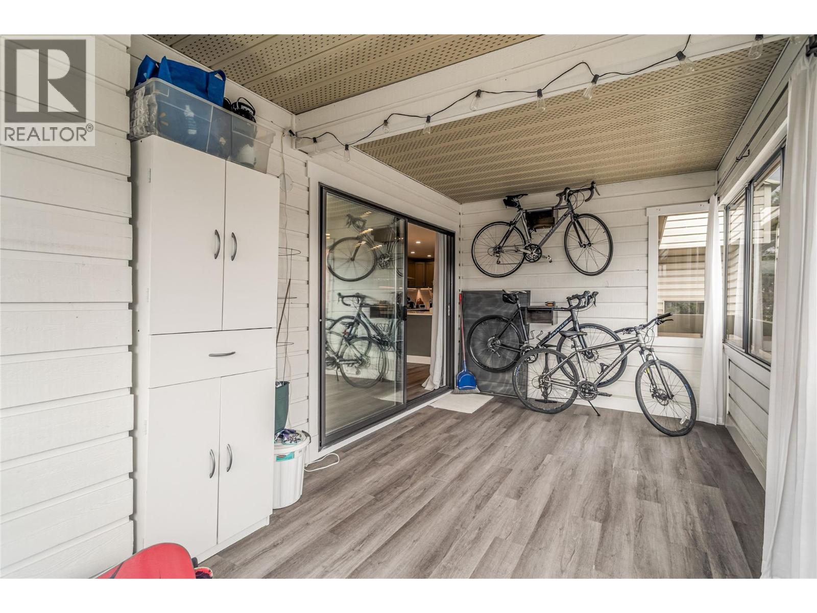 1075 Bernard Avenue Unit# 305, Kelowna, British Columbia  V1Y 6P7 - Photo 19 - 10376712