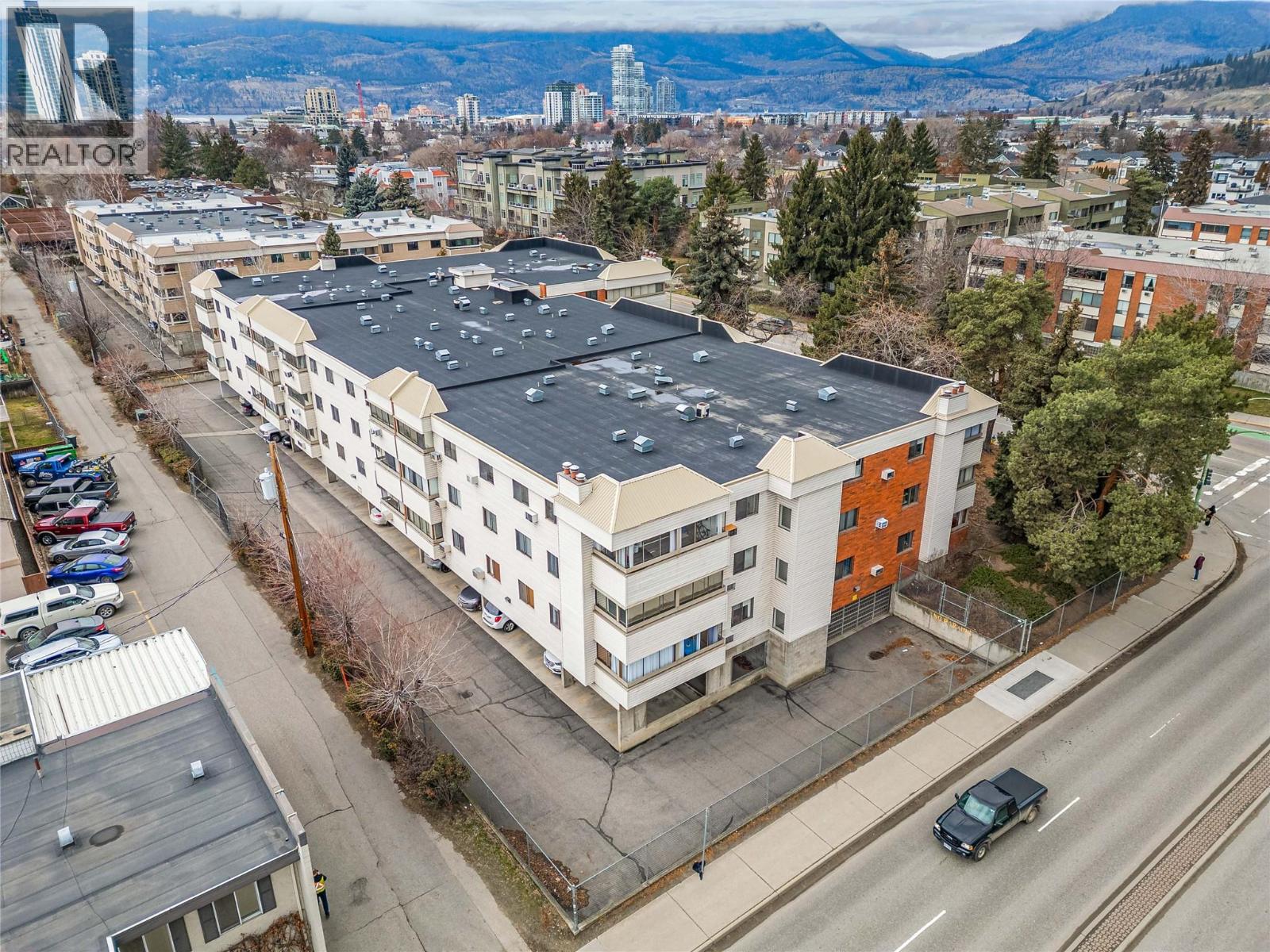 1075 Bernard Avenue Unit# 305, Kelowna, British Columbia  V1Y 6P7 - Photo 28 - 10376712
