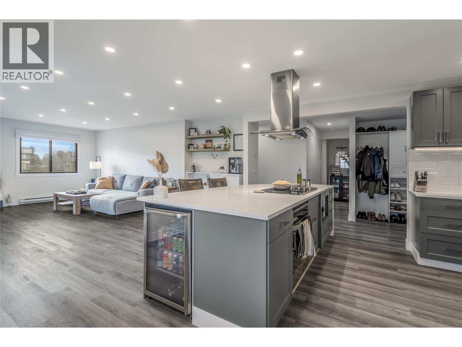 1075 Bernard Avenue Unit# 305, Kelowna, British Columbia  V1Y 6P7 - Photo 7 - 10376712