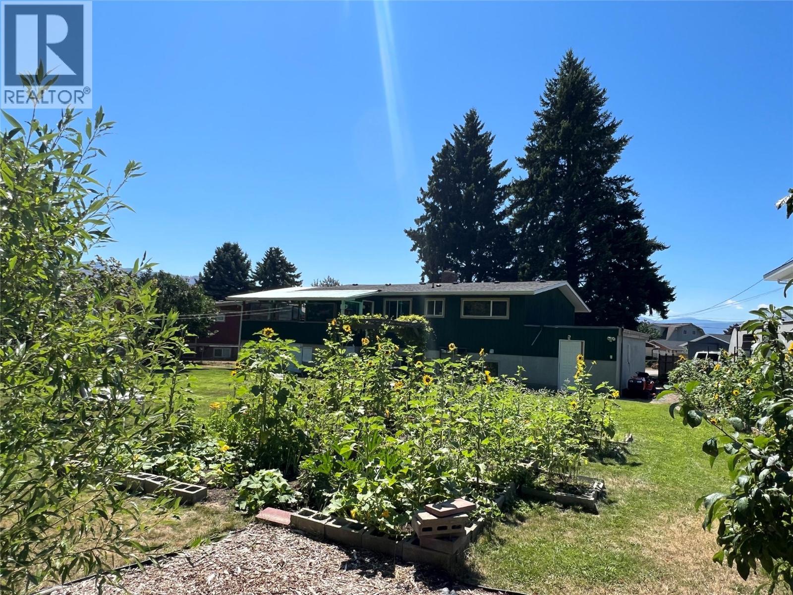 4030 San Clemente Avenue, Peachland, British Columbia  V0H 1X6 - Photo 8 - 10379677