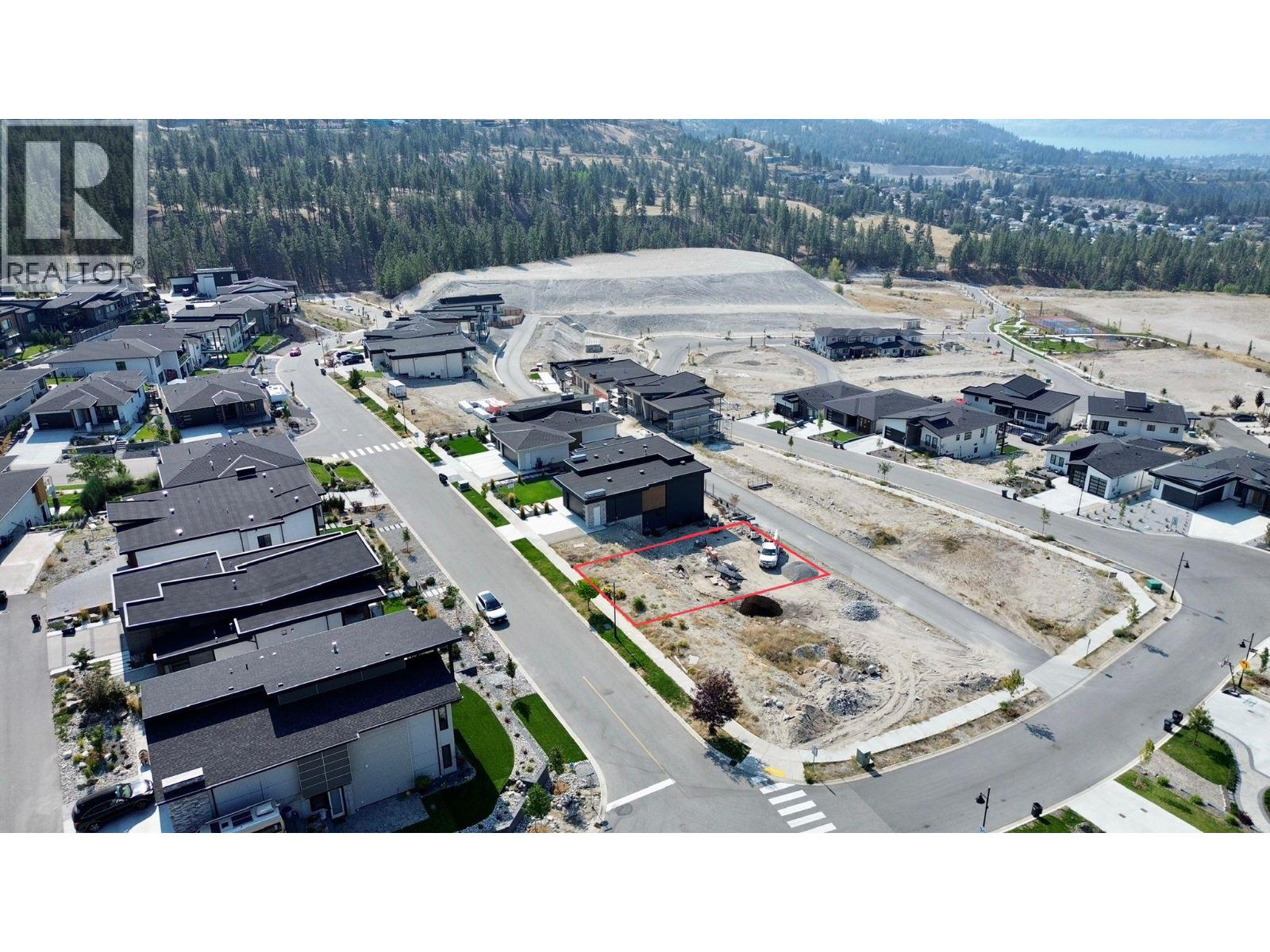 1063 Elk Street, Penticton, British Columbia  V2A 0C9 - Photo 2 - 10379648