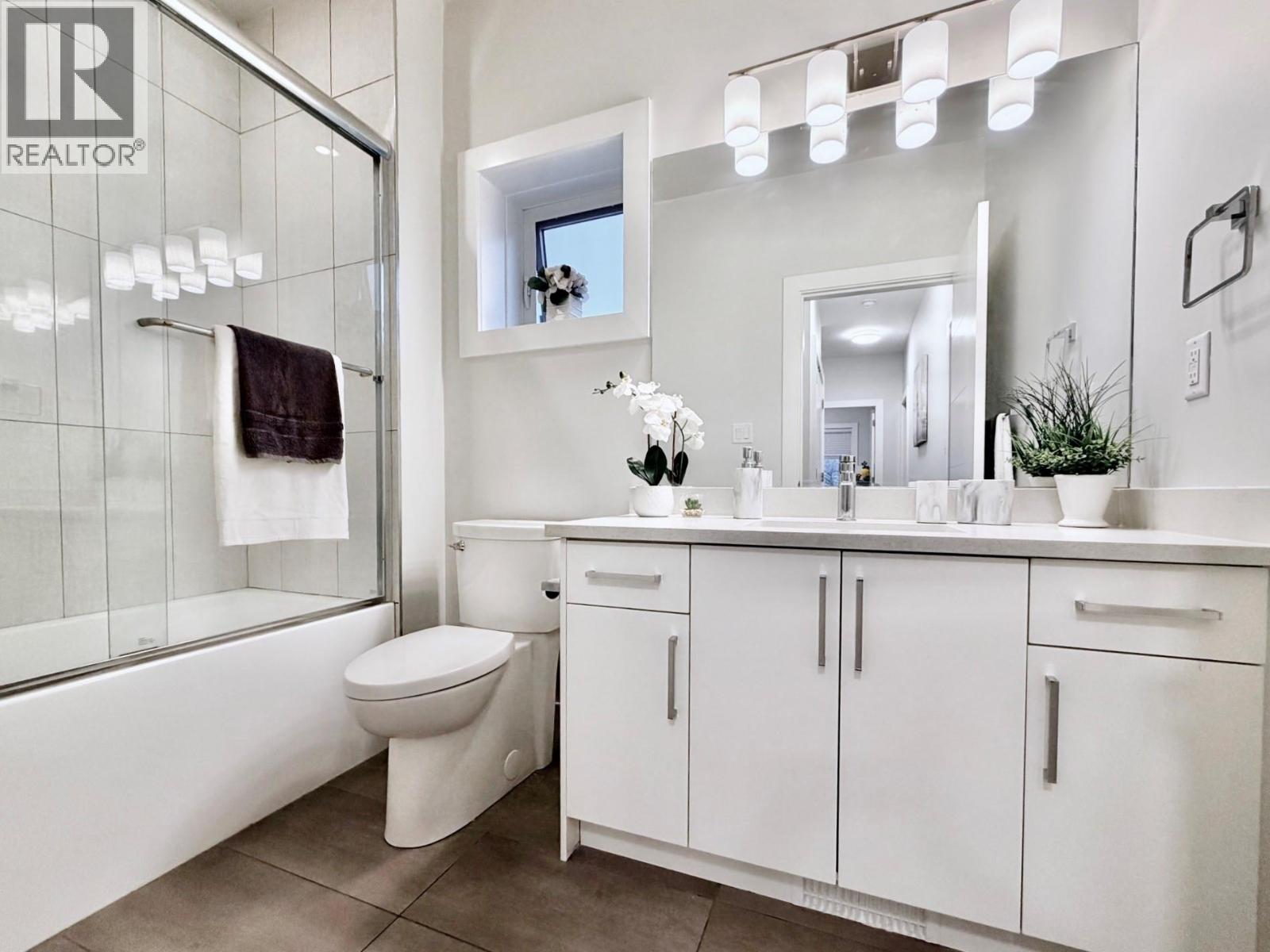 240 Forestbrook Drive Unit# 105, Penticton, British Columbia  V2A 2E3 - Photo 53 - 10379647