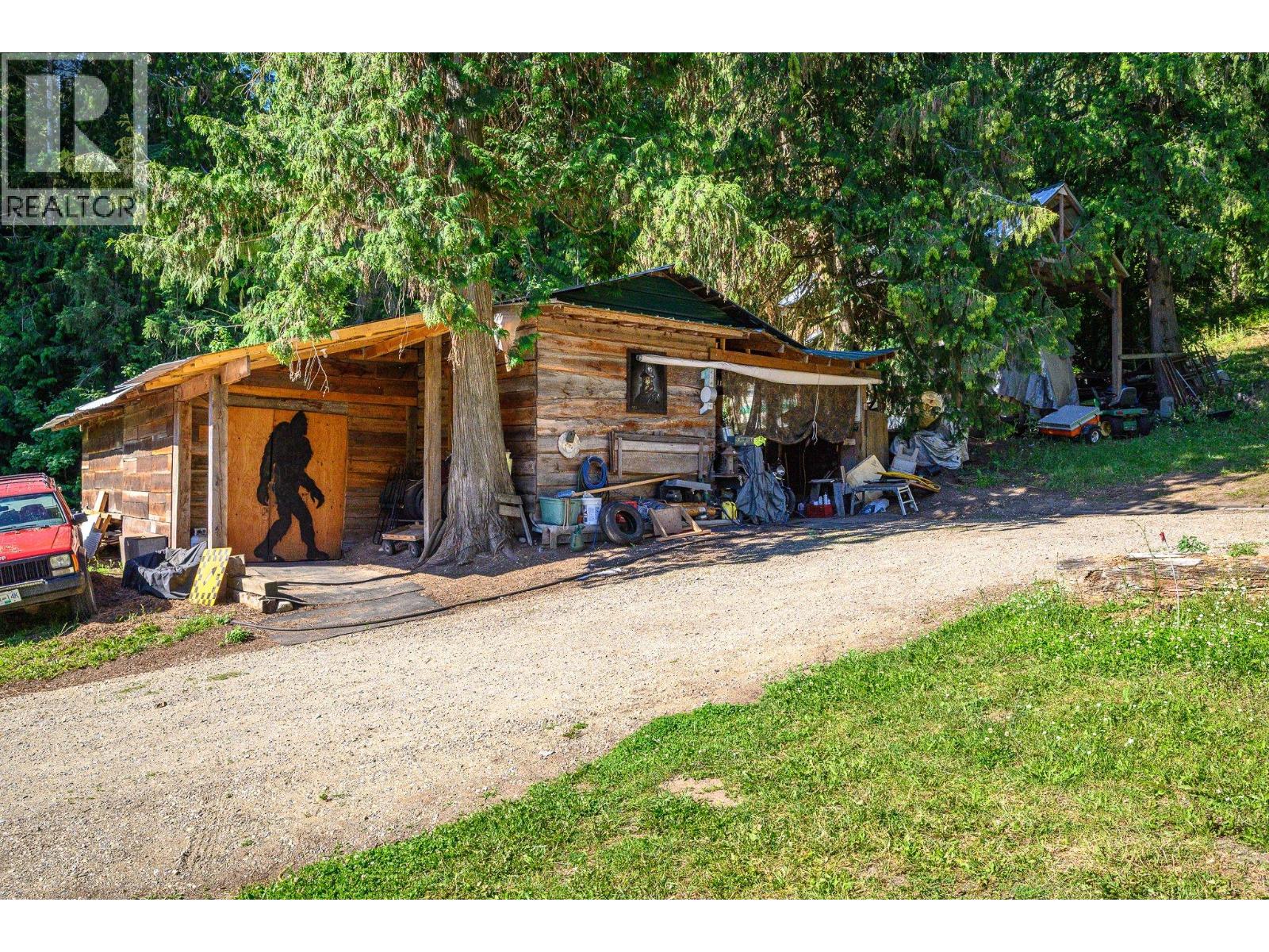 136 97b Highway, Enderby, British Columbia  V4Y 4G7 - Photo 27 - 10379194