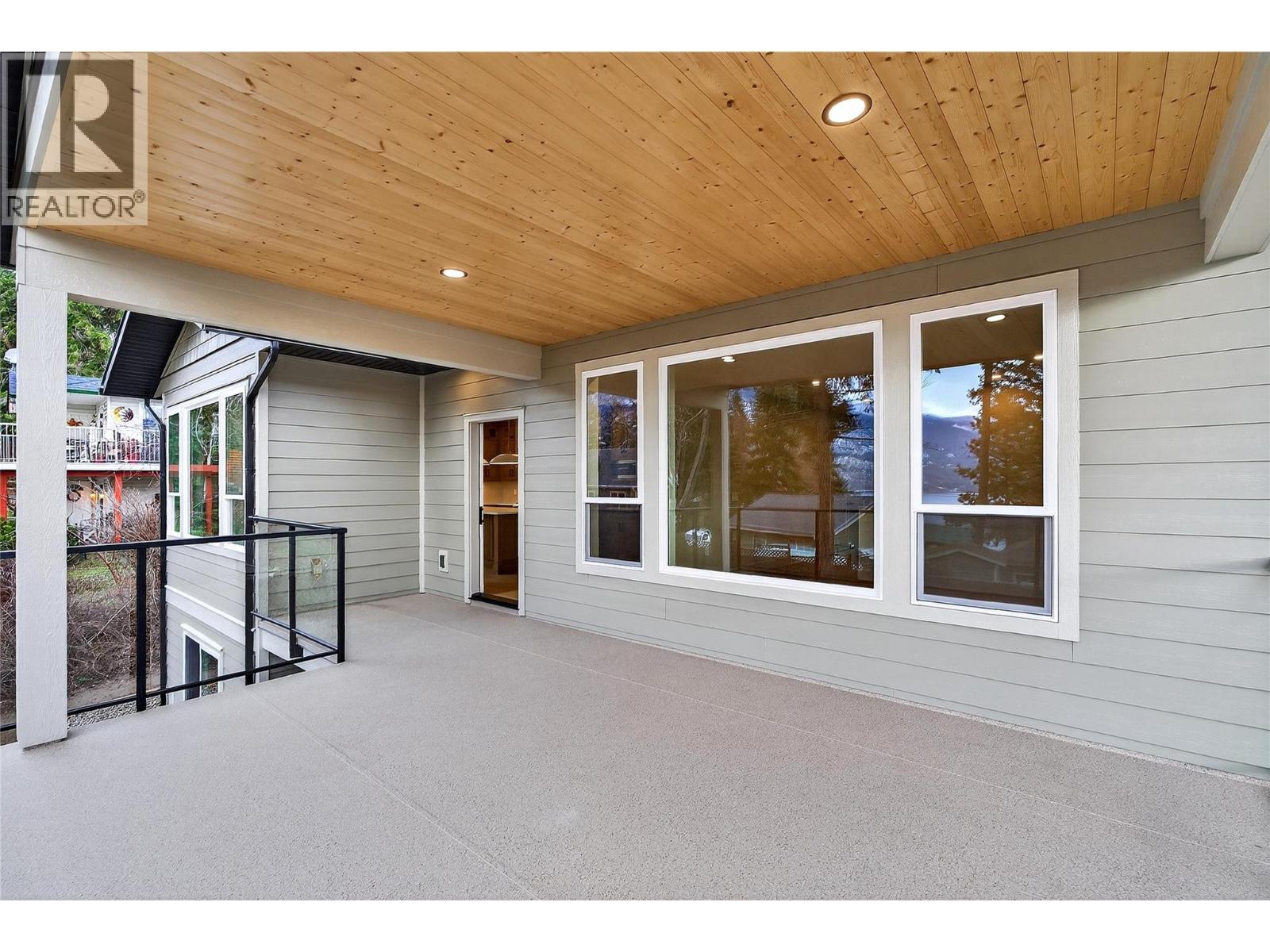 3682 Braelyn Road, Tappen, British Columbia  V0E 2X1 - Photo 22 - 10379011
