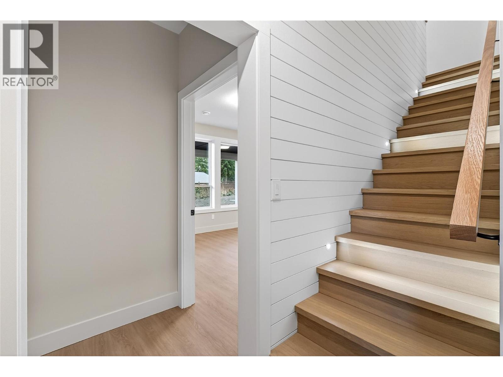 3682 Braelyn Road, Tappen, British Columbia  V0E 2X1 - Photo 35 - 10379011