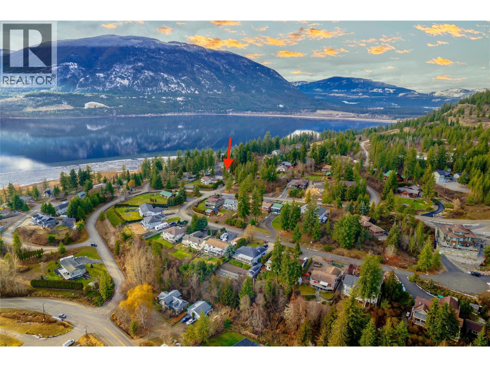 3682 Braelyn Road, Tappen, British Columbia  V0E 2X1 - Photo 48 - 10379011