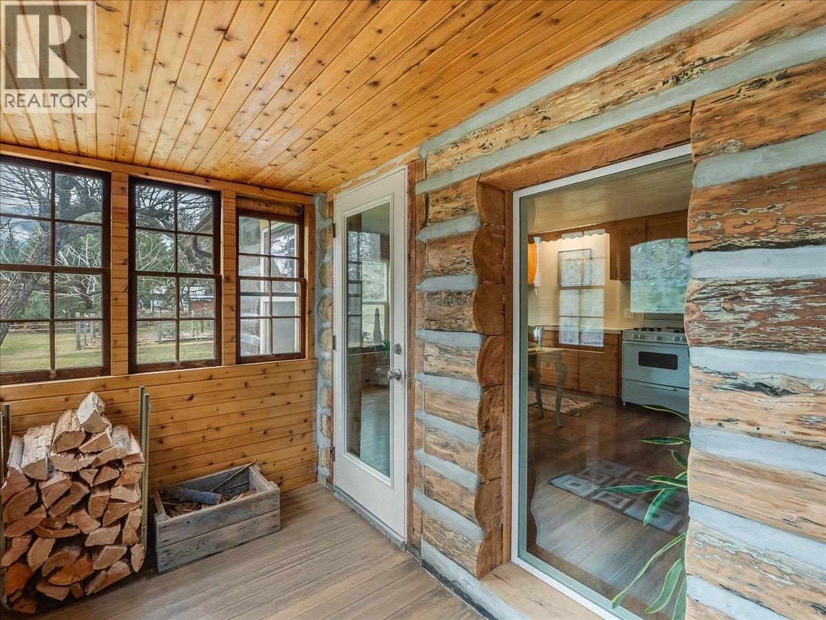 7515 Broadwater Road, Castlegar, British Columbia  V1N 4V8 - Photo 38 - 10379500