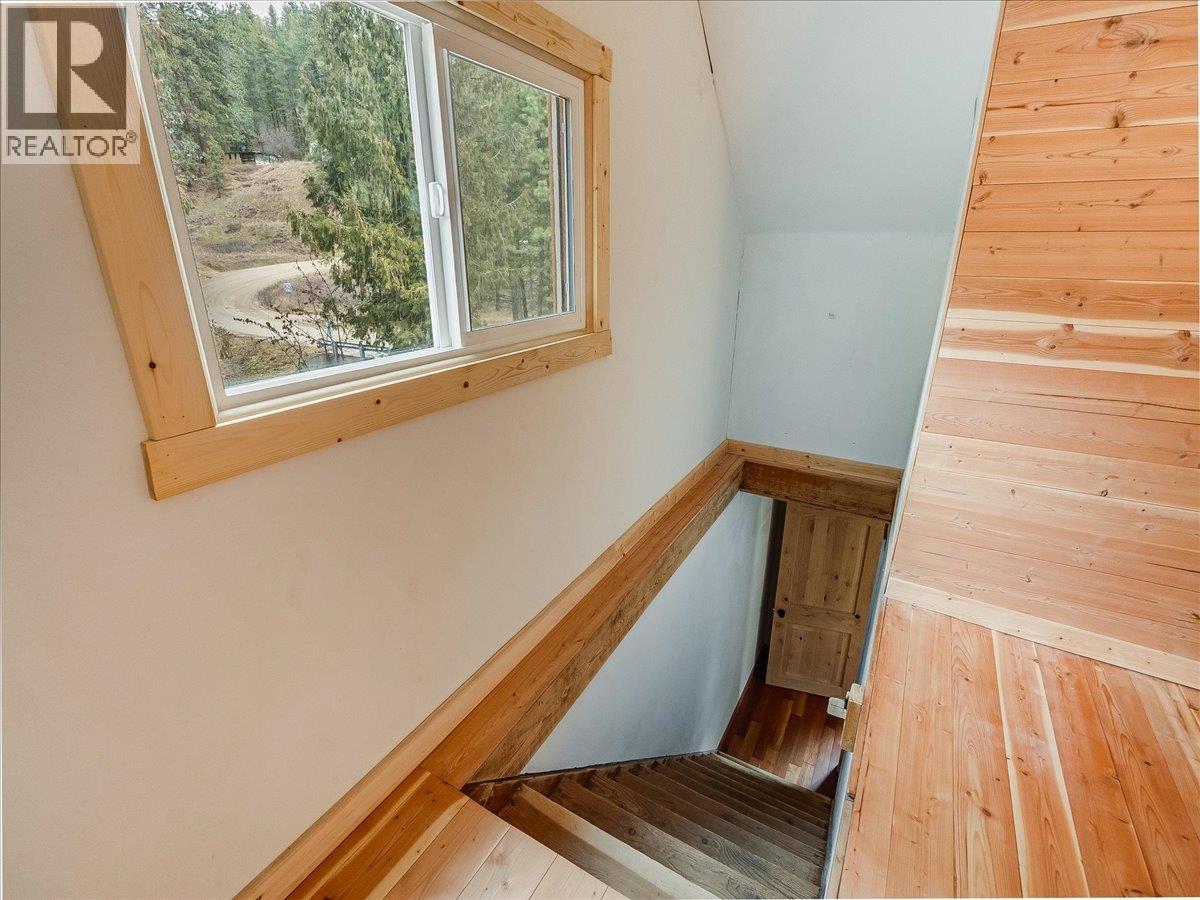 7515 Broadwater Road, Castlegar, British Columbia  V1N 4V8 - Photo 40 - 10379500