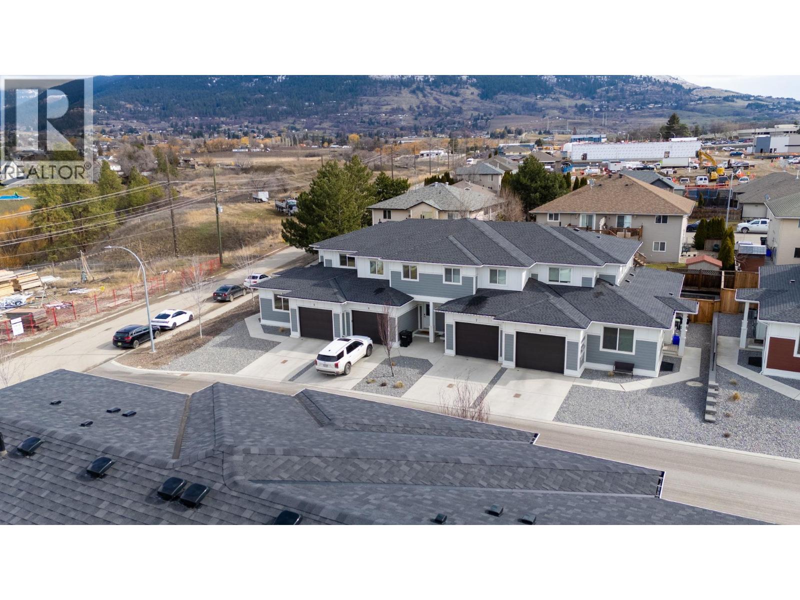 1999 15 Avenue Unit# 6, Vernon, British Columbia  V1T 0C6 - Photo 2 - 10379232