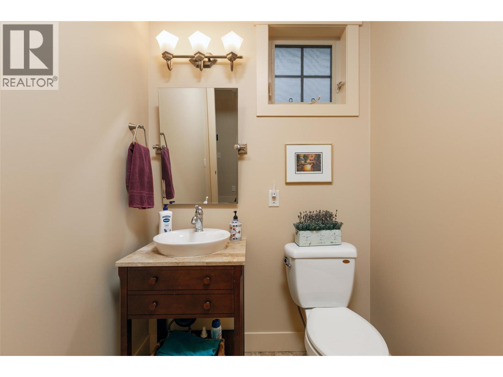 742 Crozier Avenue, Kelowna, British Columbia  V1W 5H4 - Photo 24 - 10378785