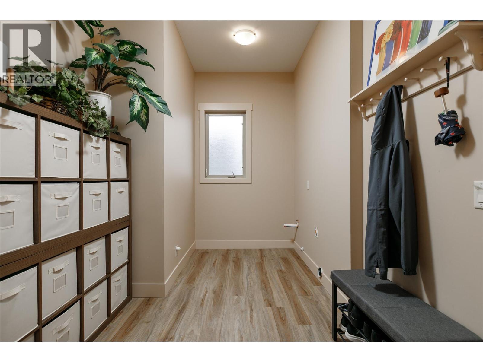 742 Crozier Avenue, Kelowna, British Columbia  V1W 5H4 - Photo 25 - 10378785
