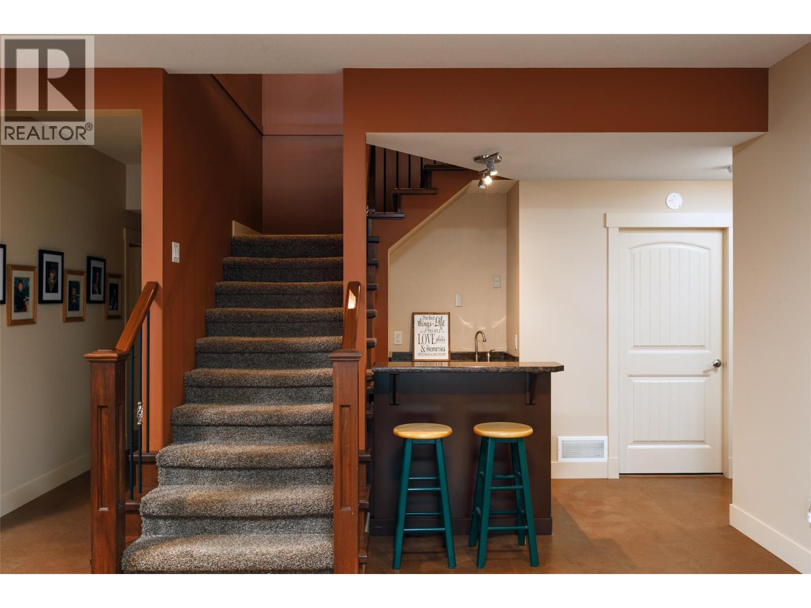 742 Crozier Avenue, Kelowna, British Columbia  V1W 5H4 - Photo 27 - 10378785