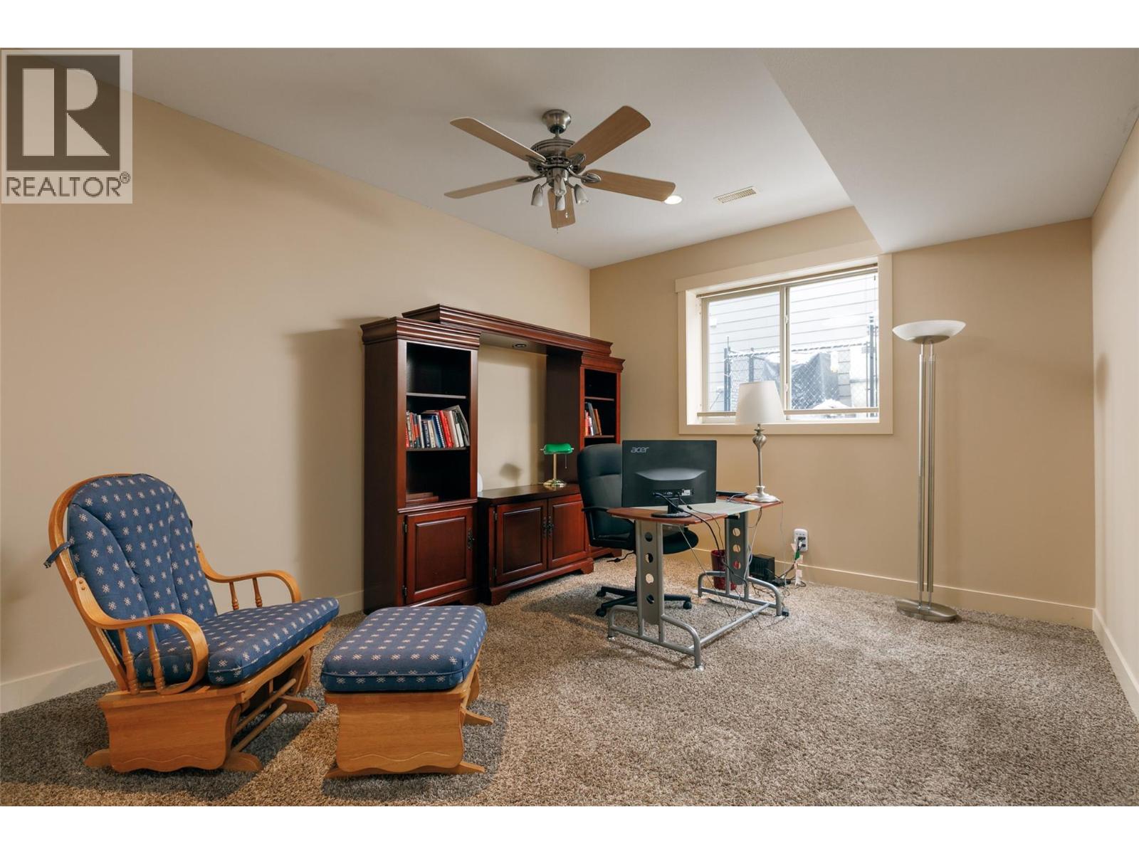 742 Crozier Avenue, Kelowna, British Columbia  V1W 5H4 - Photo 35 - 10378785