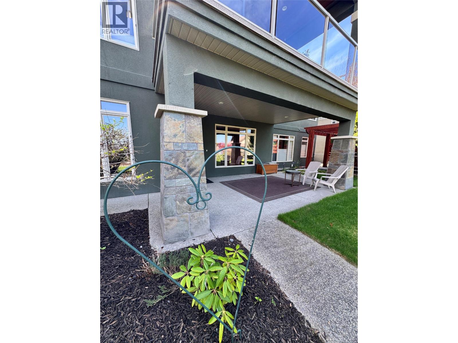 742 Crozier Avenue, Kelowna, British Columbia  V1W 5H4 - Photo 41 - 10378785