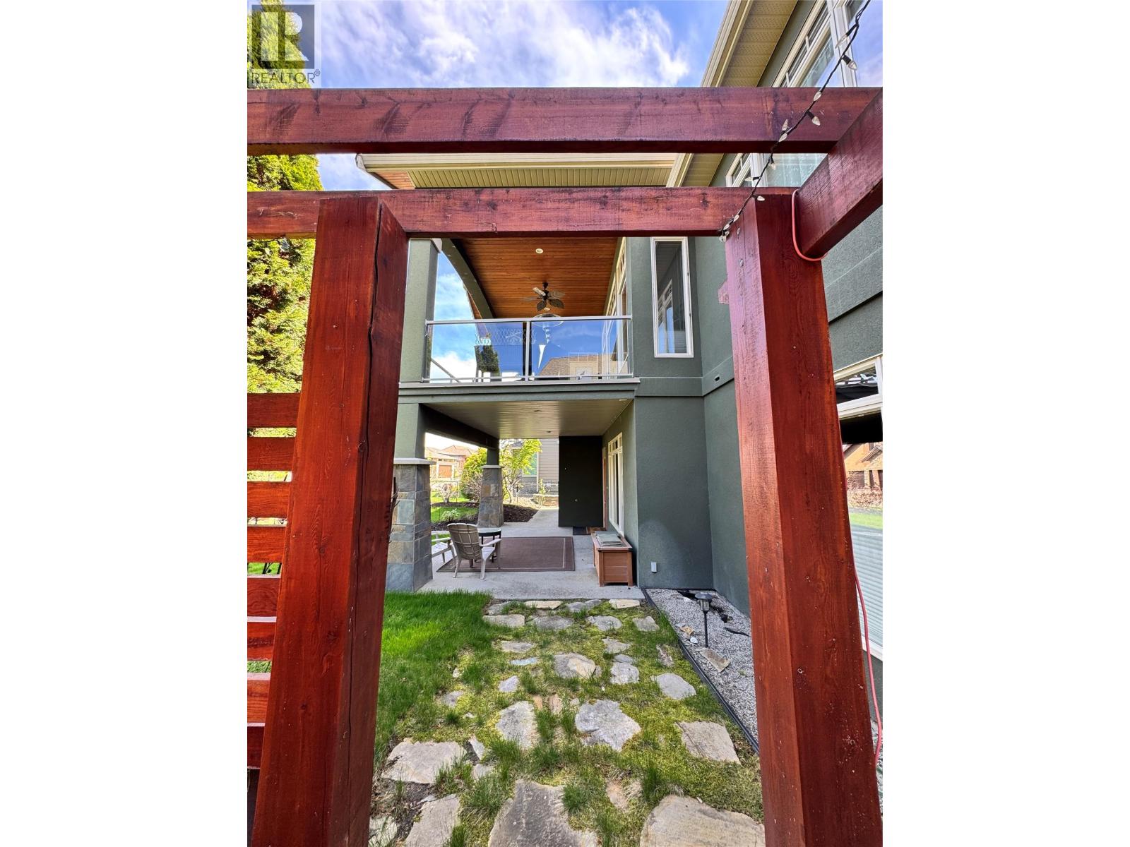 742 Crozier Avenue, Kelowna, British Columbia  V1W 5H4 - Photo 49 - 10378785