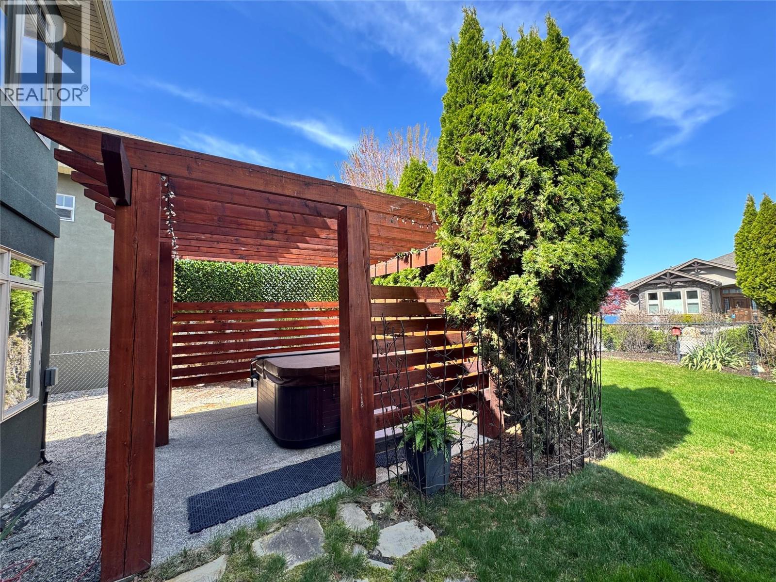 742 Crozier Avenue, Kelowna, British Columbia  V1W 5H4 - Photo 50 - 10378785