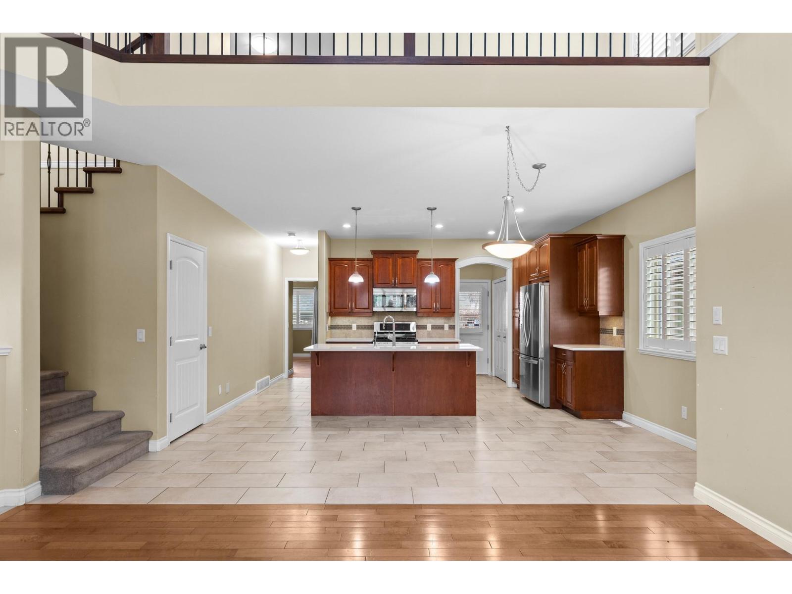 2253 Wilkinson Street, Kelowna, British Columbia  V1Y 8V7 - Photo 11 - 10378196
