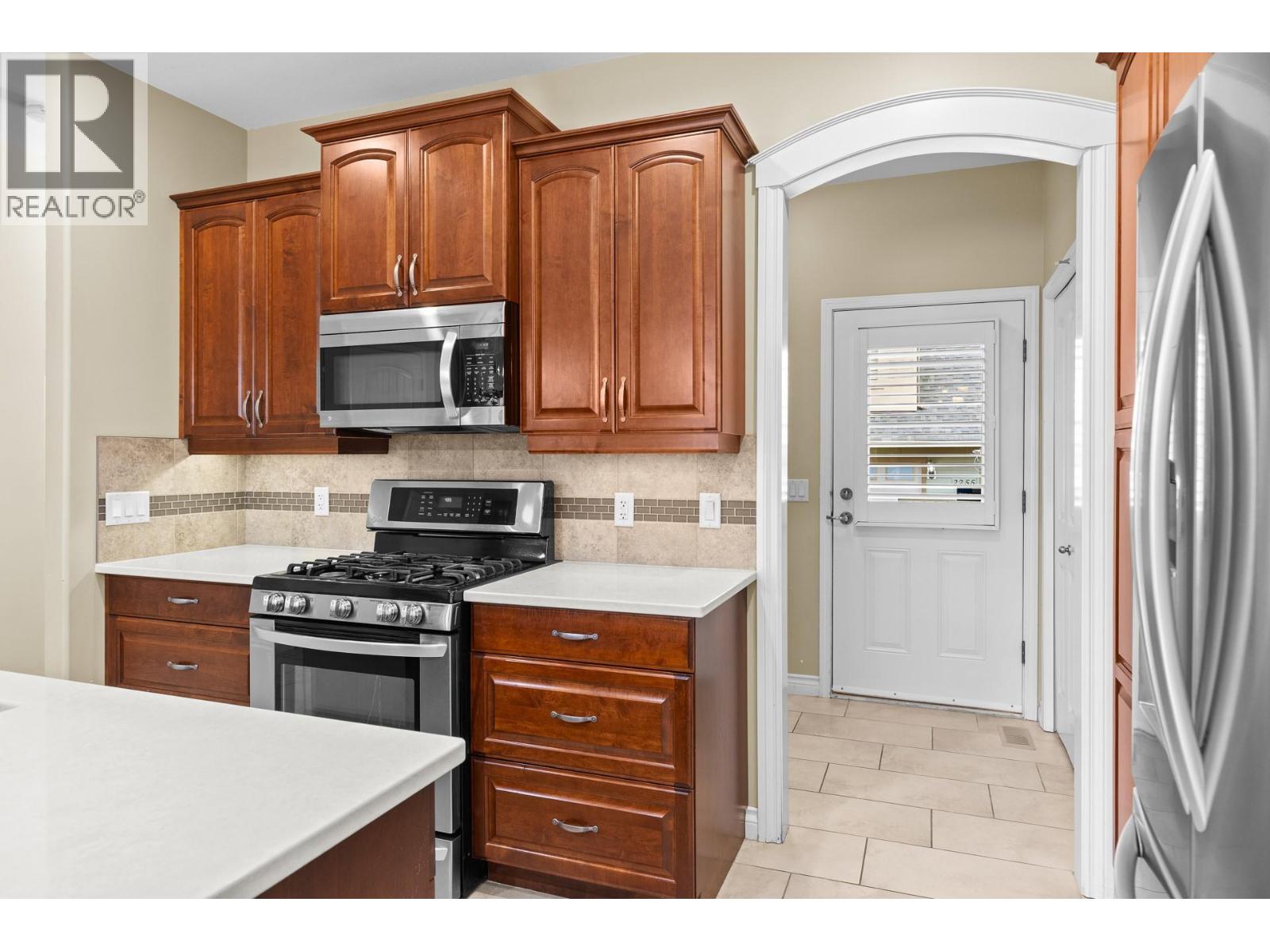 2253 Wilkinson Street, Kelowna, British Columbia  V1Y 8V7 - Photo 16 - 10378196