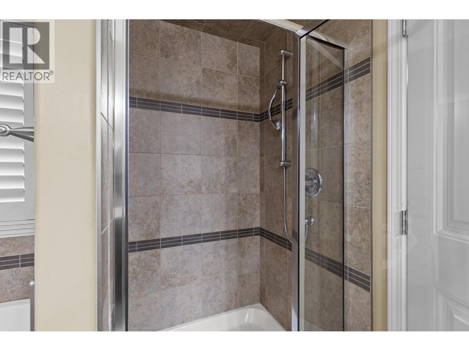2253 Wilkinson Street, Kelowna, British Columbia  V1Y 8V7 - Photo 24 - 10378196