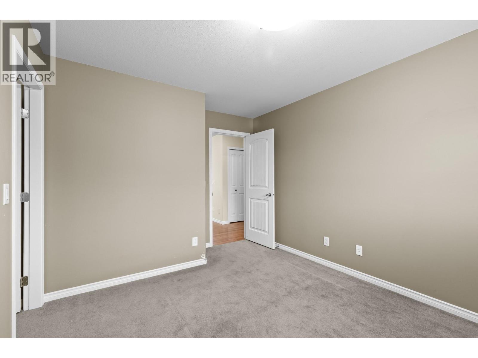 2253 Wilkinson Street, Kelowna, British Columbia  V1Y 8V7 - Photo 36 - 10378196