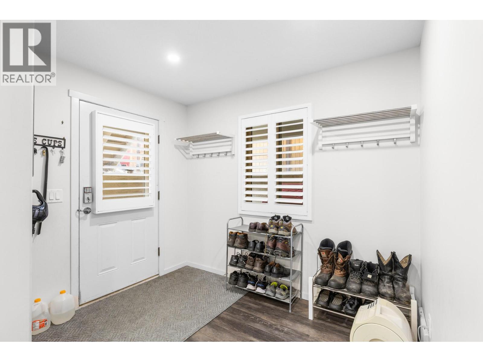 2253 Wilkinson Street, Kelowna, British Columbia  V1Y 8V7 - Photo 51 - 10378196