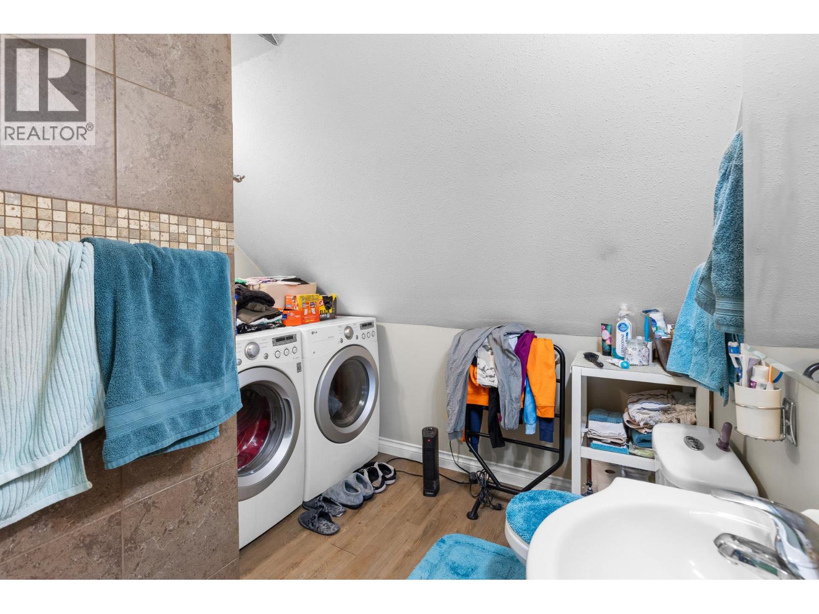 2253 Wilkinson Street, Kelowna, British Columbia  V1Y 8V7 - Photo 64 - 10378196