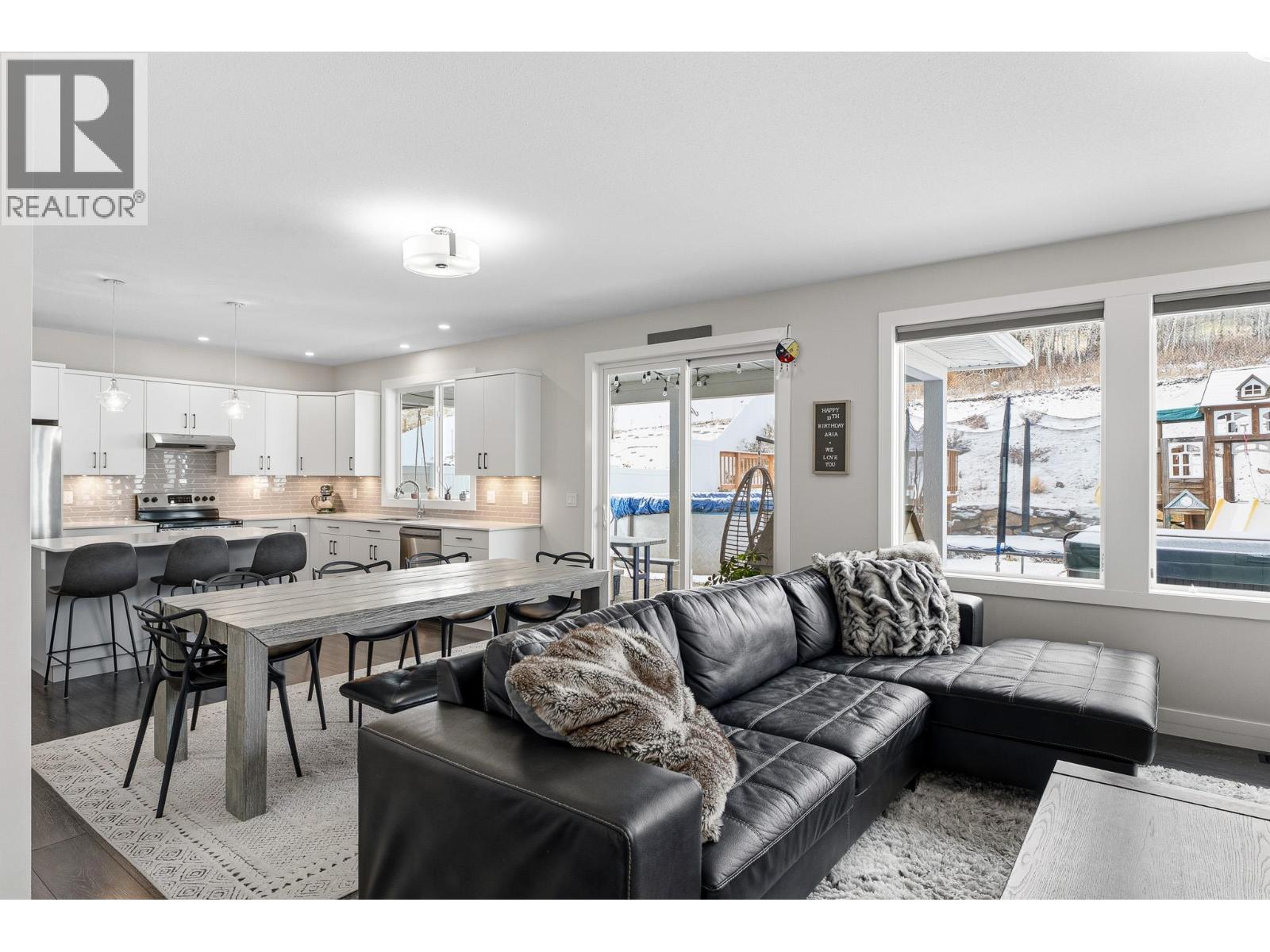 469 Edinburgh Boulevard, Kamloops, British Columbia  V1S 0E6 - Photo 13 - 10379723