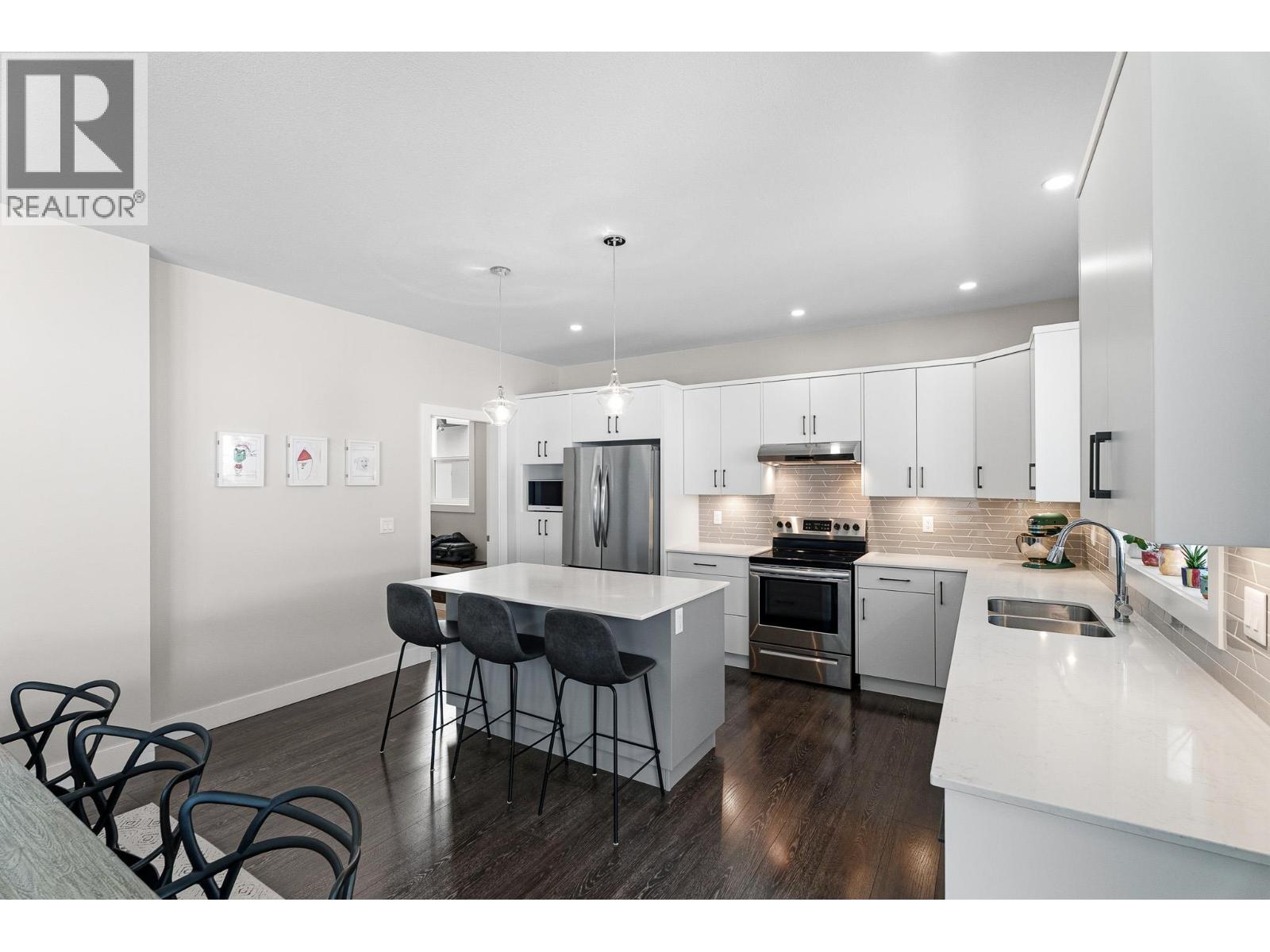 469 Edinburgh Boulevard, Kamloops, British Columbia  V1S 0E6 - Photo 19 - 10379723