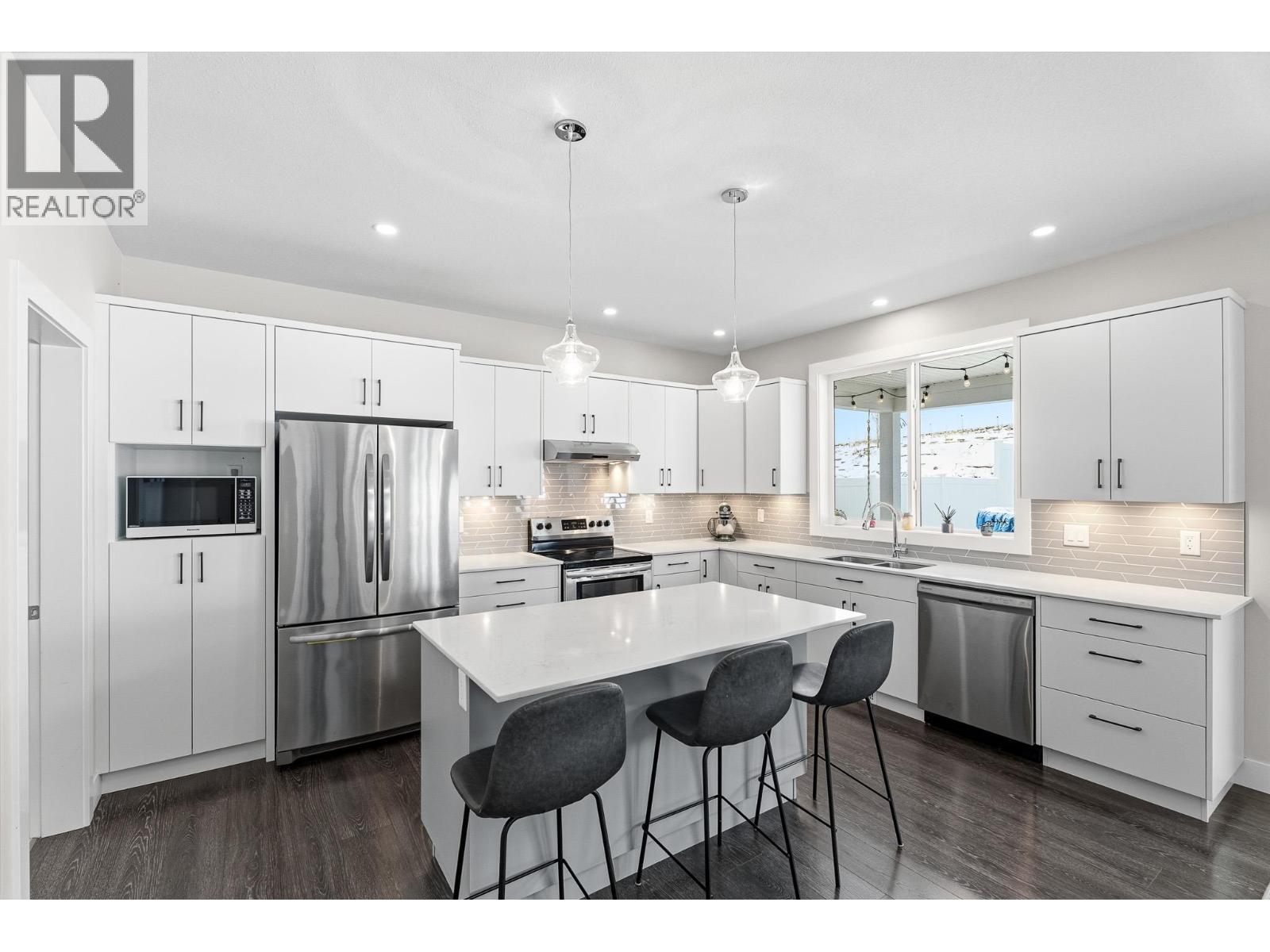 469 Edinburgh Boulevard, Kamloops, British Columbia  V1S 0E6 - Photo 20 - 10379723