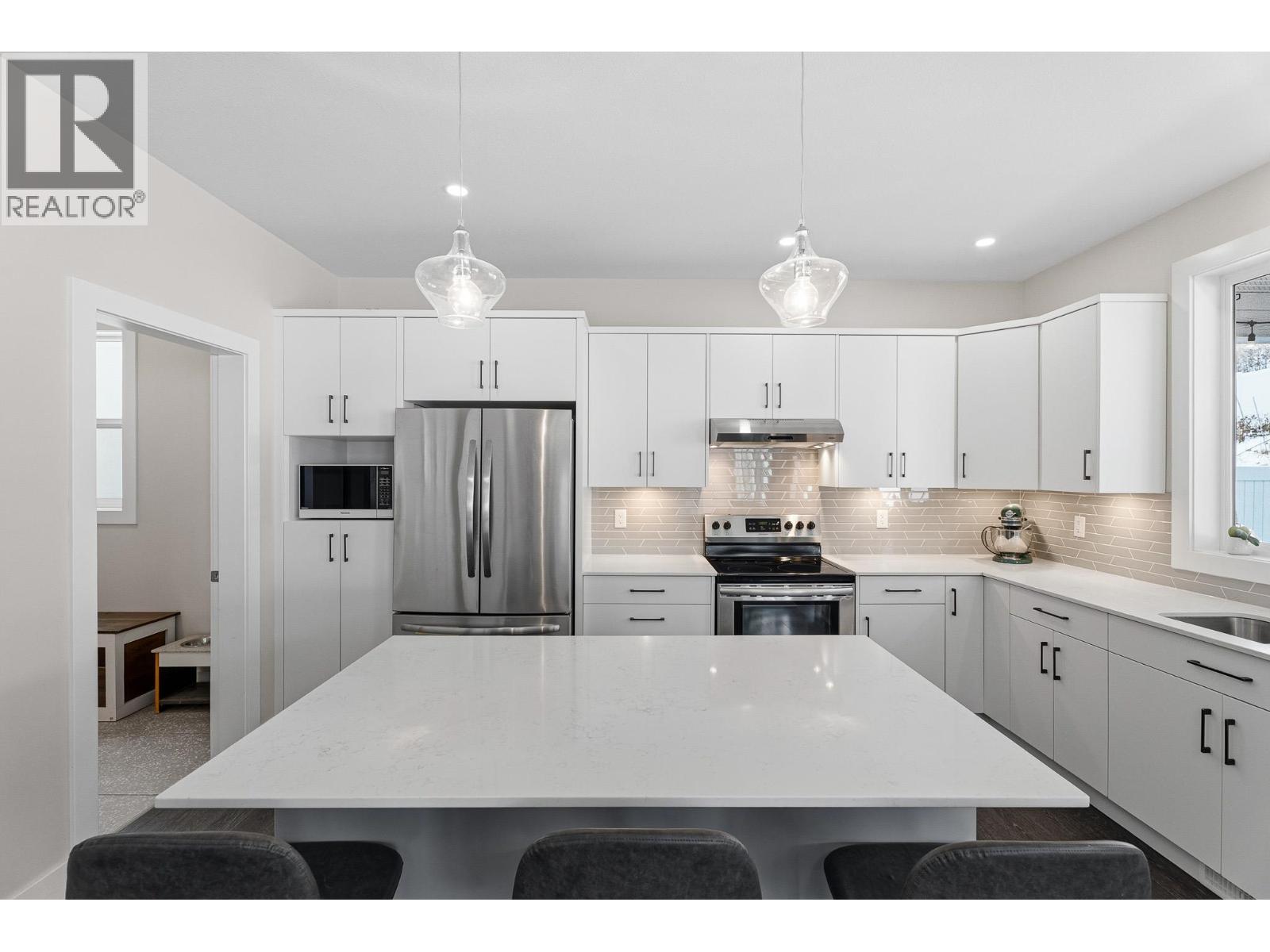 469 Edinburgh Boulevard, Kamloops, British Columbia  V1S 0E6 - Photo 21 - 10379723