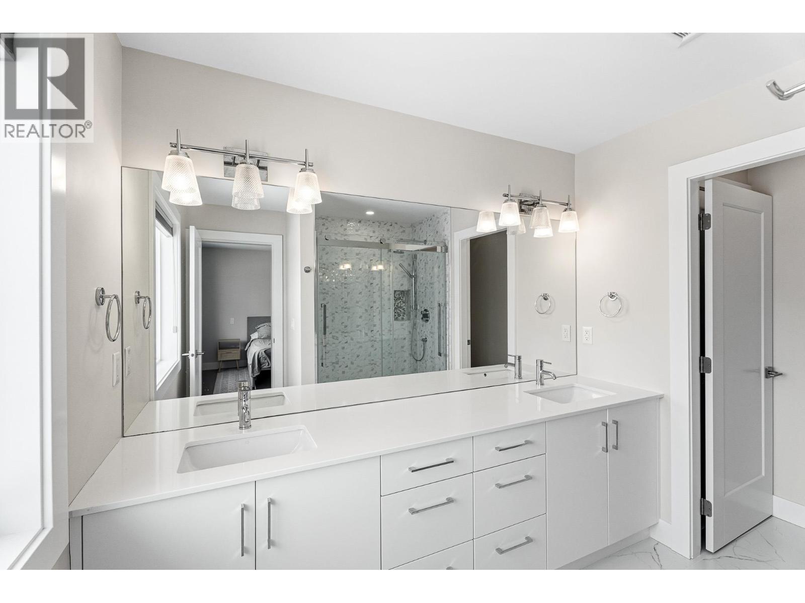 469 Edinburgh Boulevard, Kamloops, British Columbia  V1S 0E6 - Photo 36 - 10379723