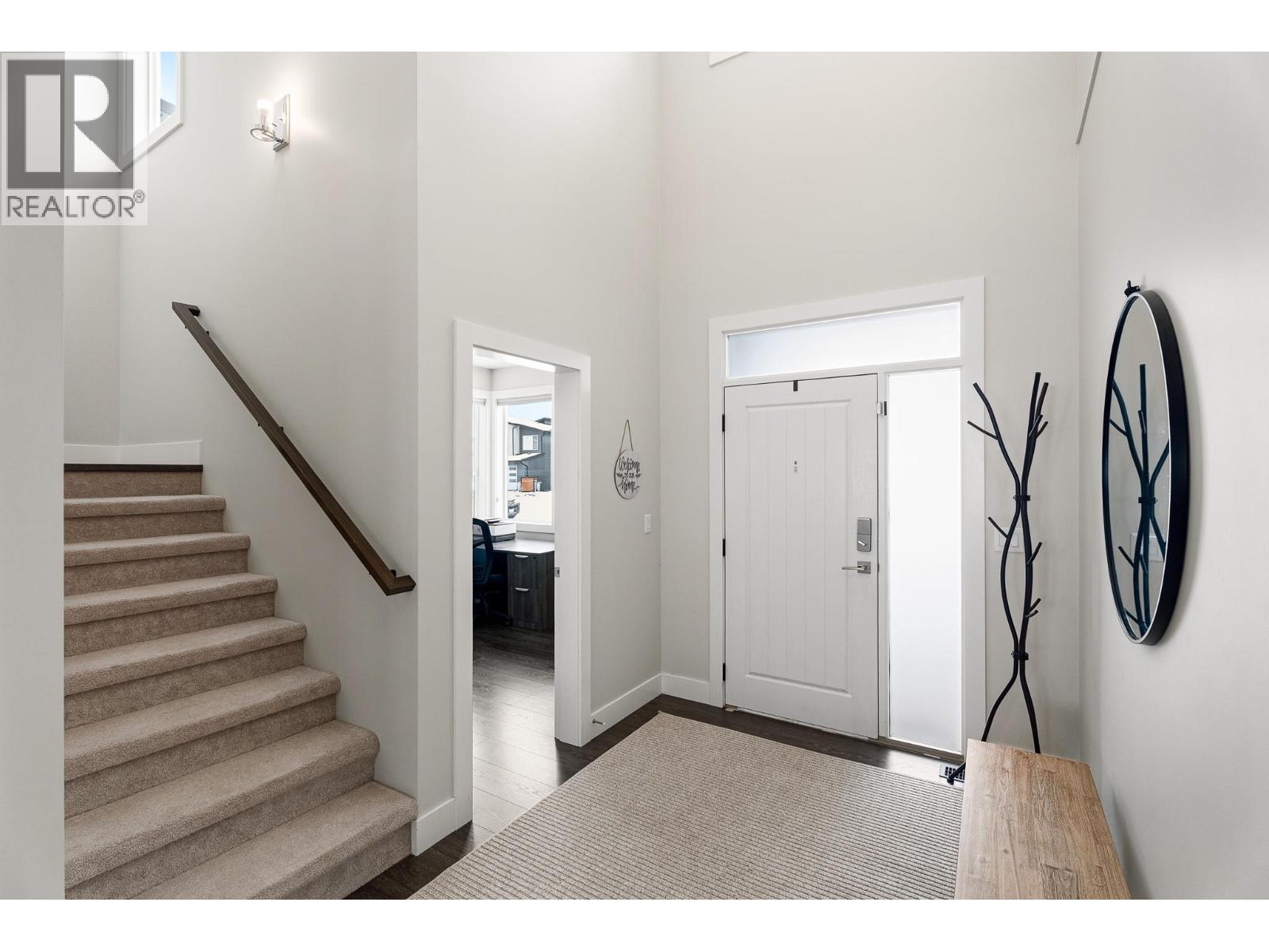 469 Edinburgh Boulevard, Kamloops, British Columbia  V1S 0E6 - Photo 4 - 10379723