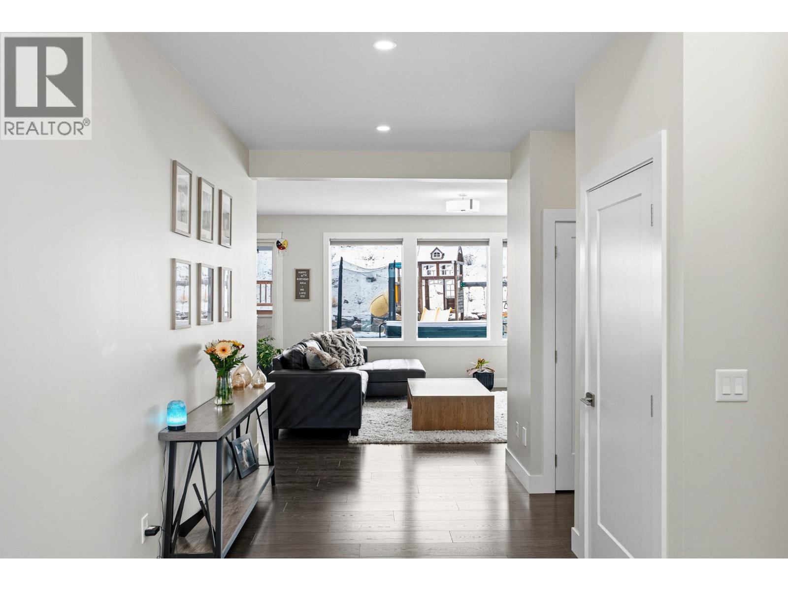 469 Edinburgh Boulevard, Kamloops, British Columbia  V1S 0E6 - Photo 6 - 10379723