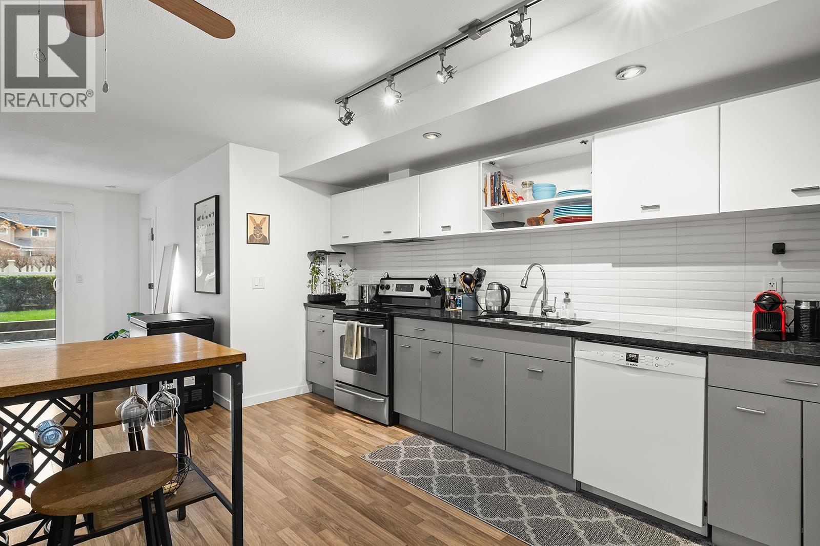 547 Yates Road Unit# 103, Kelowna, British Columbia  V1V 2T9 - Photo 4 - 10378703