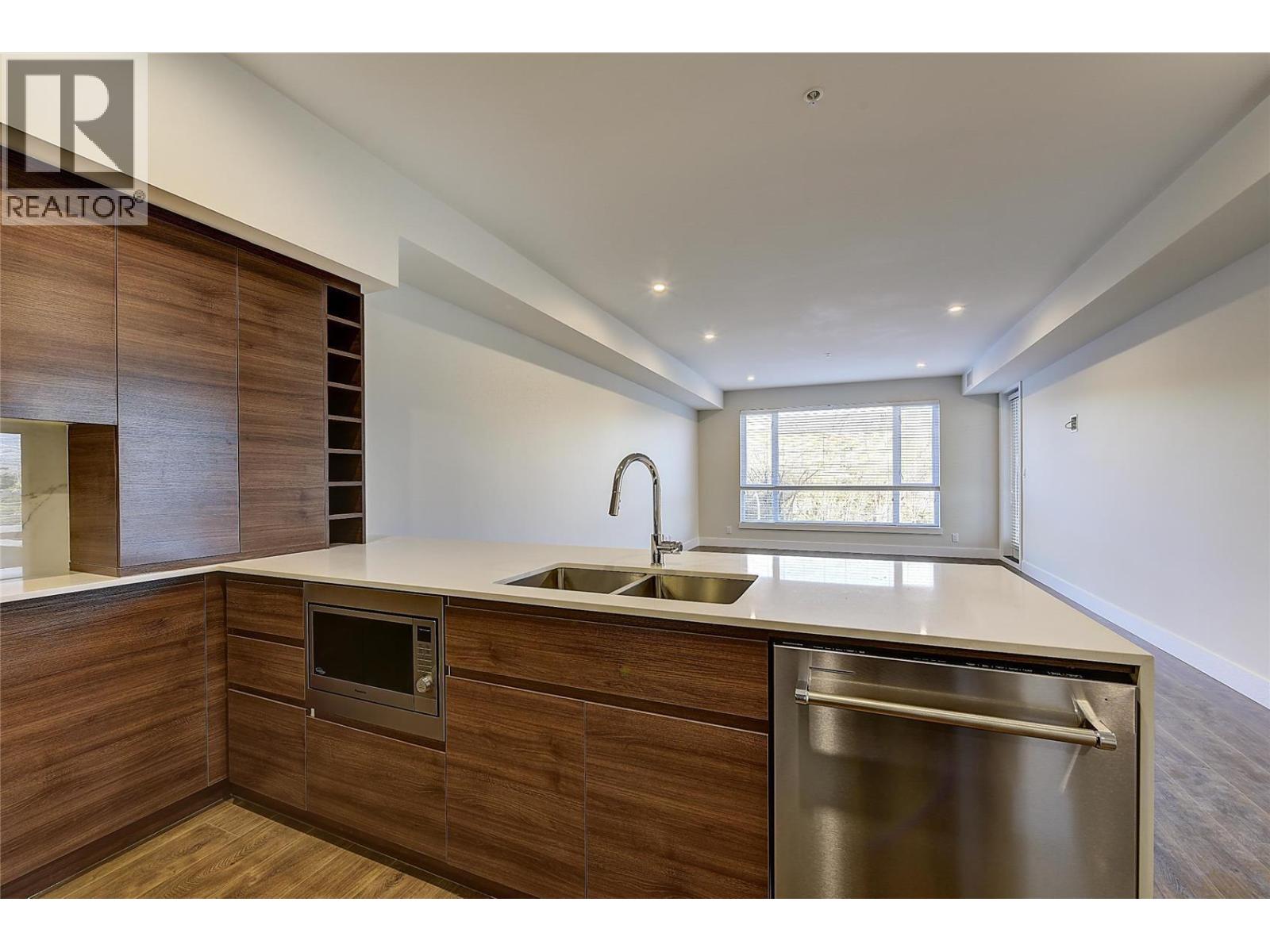 1925 Enterprise Way Unit# 402, Kelowna, British Columbia  V1Y 0J8 - Photo 26 - 10378656