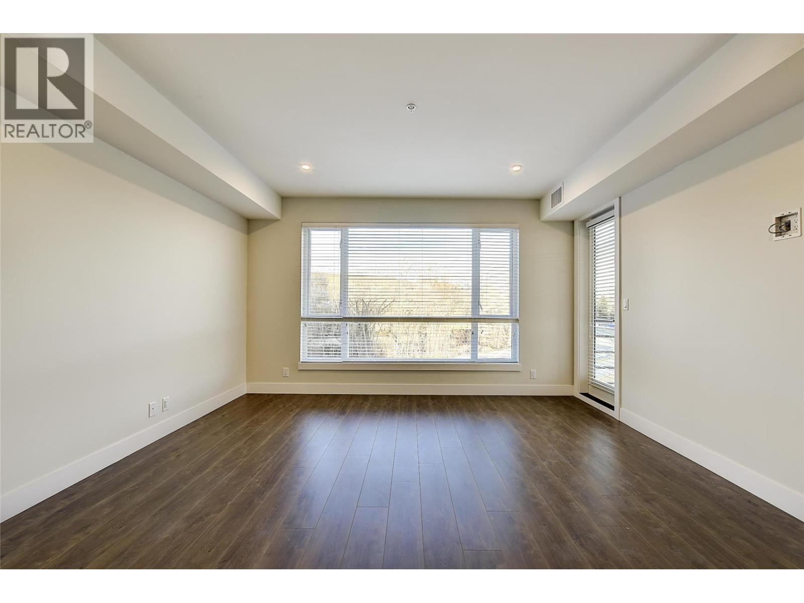 1925 Enterprise Way Unit# 402, Kelowna, British Columbia  V1Y 0J8 - Photo 27 - 10378656