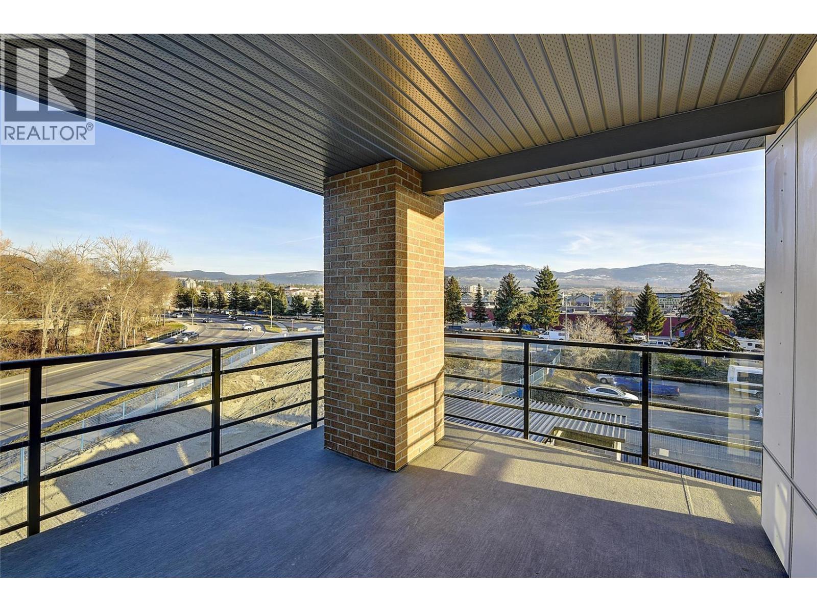 1925 Enterprise Way Unit# 402, Kelowna, British Columbia  V1Y 0J8 - Photo 28 - 10378656